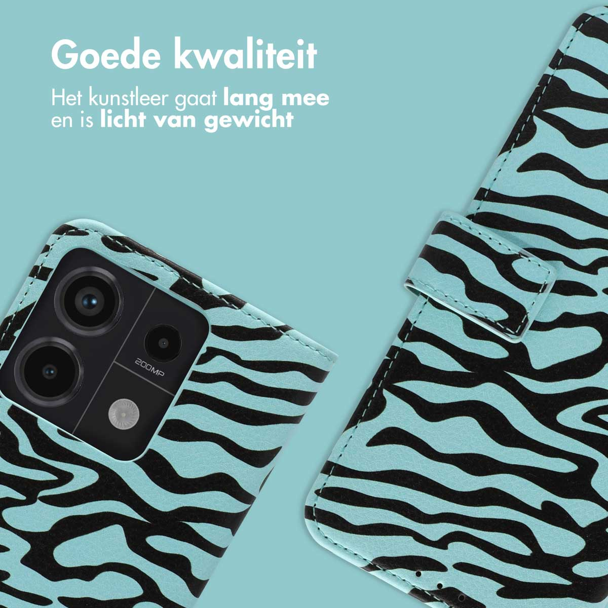 Telefoonhoesje met een zwart-turkse zebraprint. Telefoon met camera is zichtbaar.
