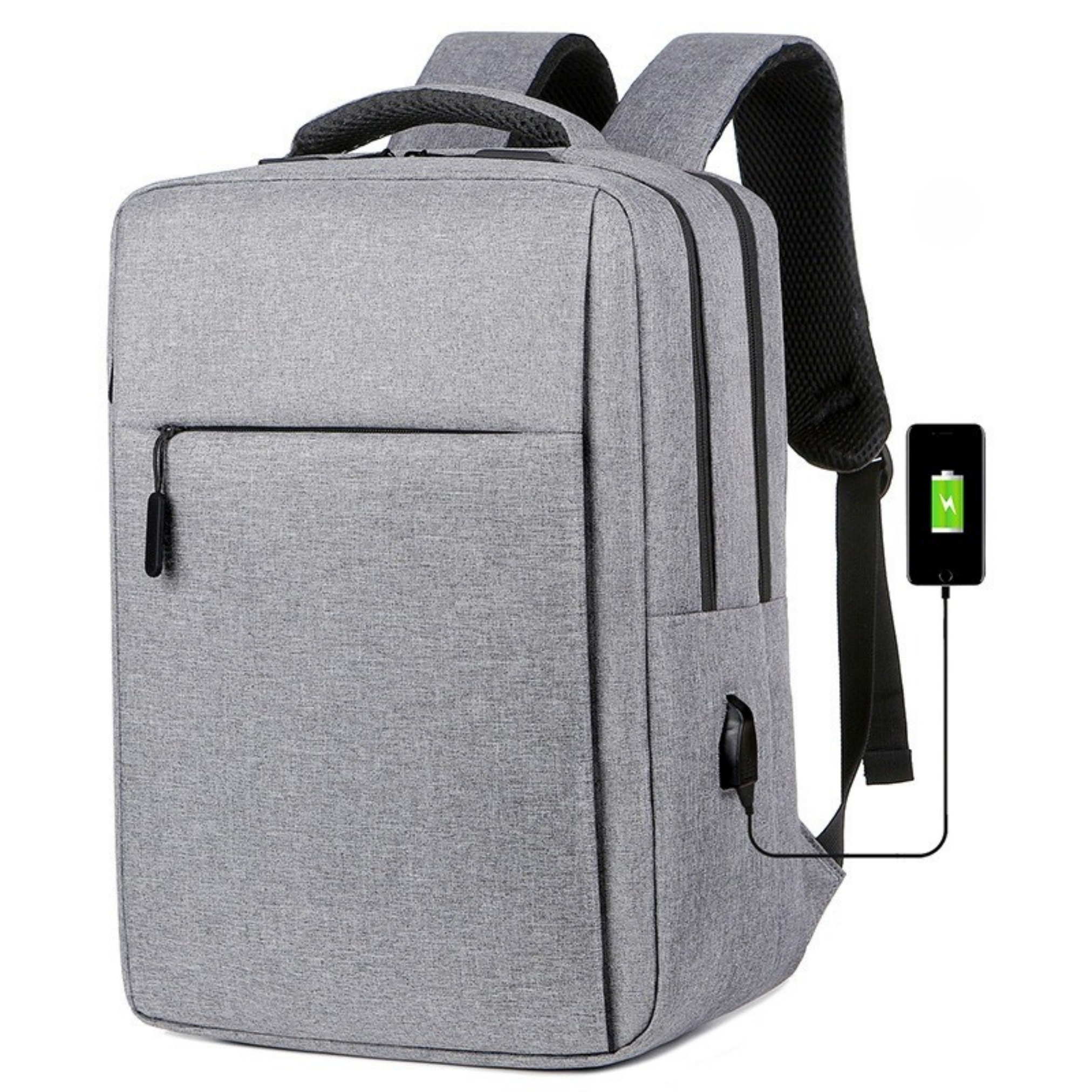 Grauer Rucksack mit schwarzen Trägern, USB-Anschluss und ladendem Handy.