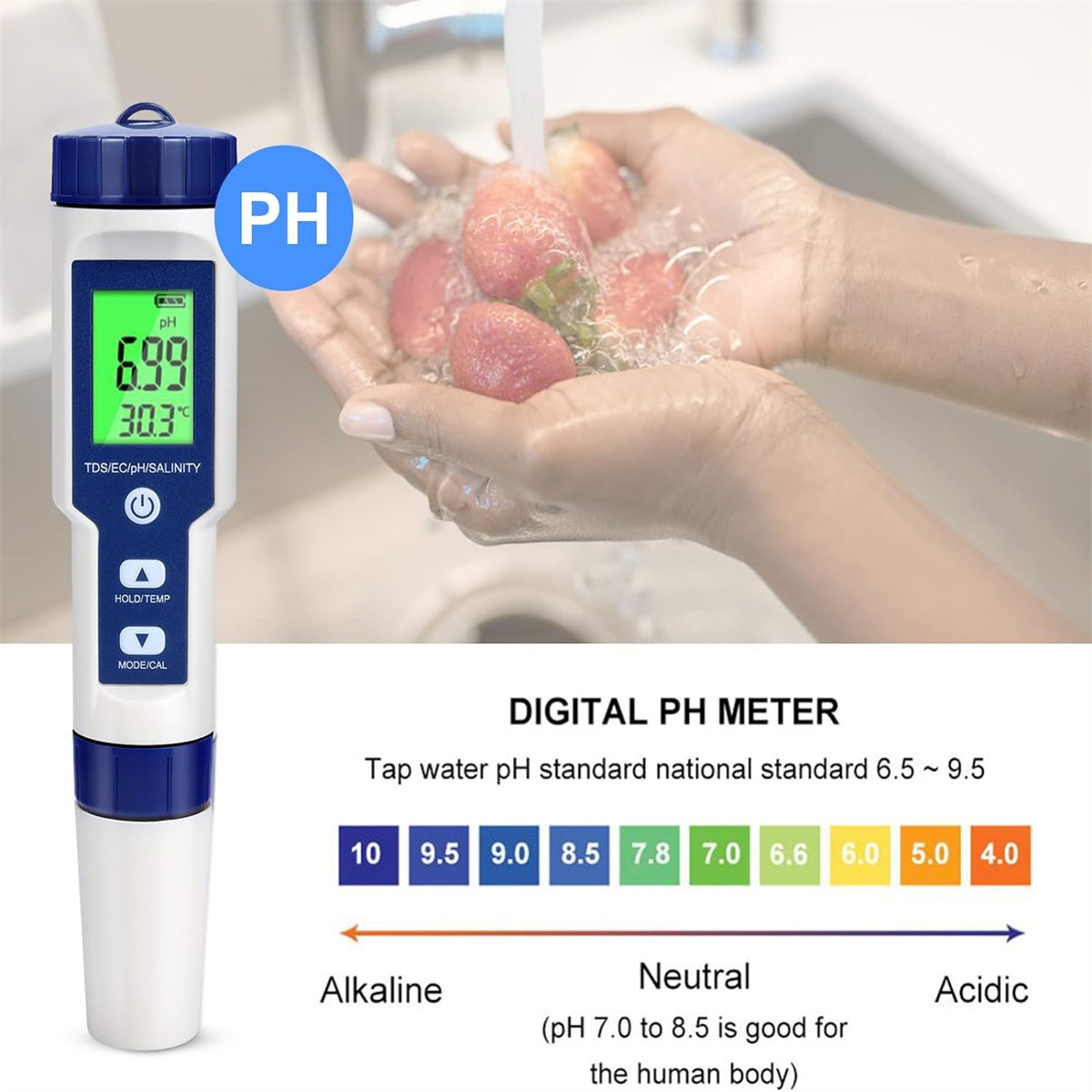 Digitales PH-Messgerät mit klarer Anzeige, misst den pH-Wert von Wasser. Erdbeeren im Hintergrund.
