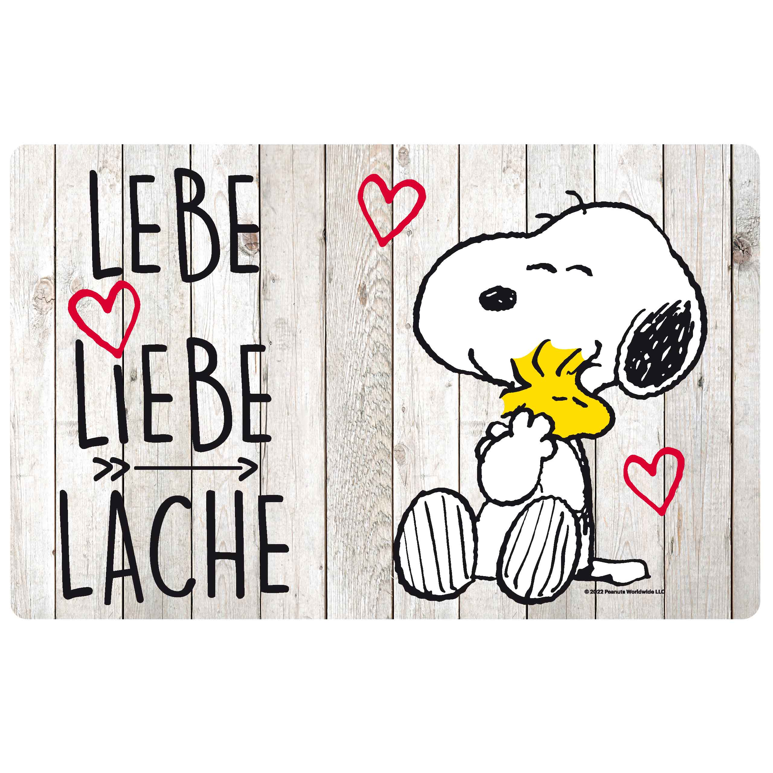 Snoopy umarmt Woodstock auf Holz, mit roten Herzen und den deutschen Worten 'LEBE LIEBE LACHE'.
