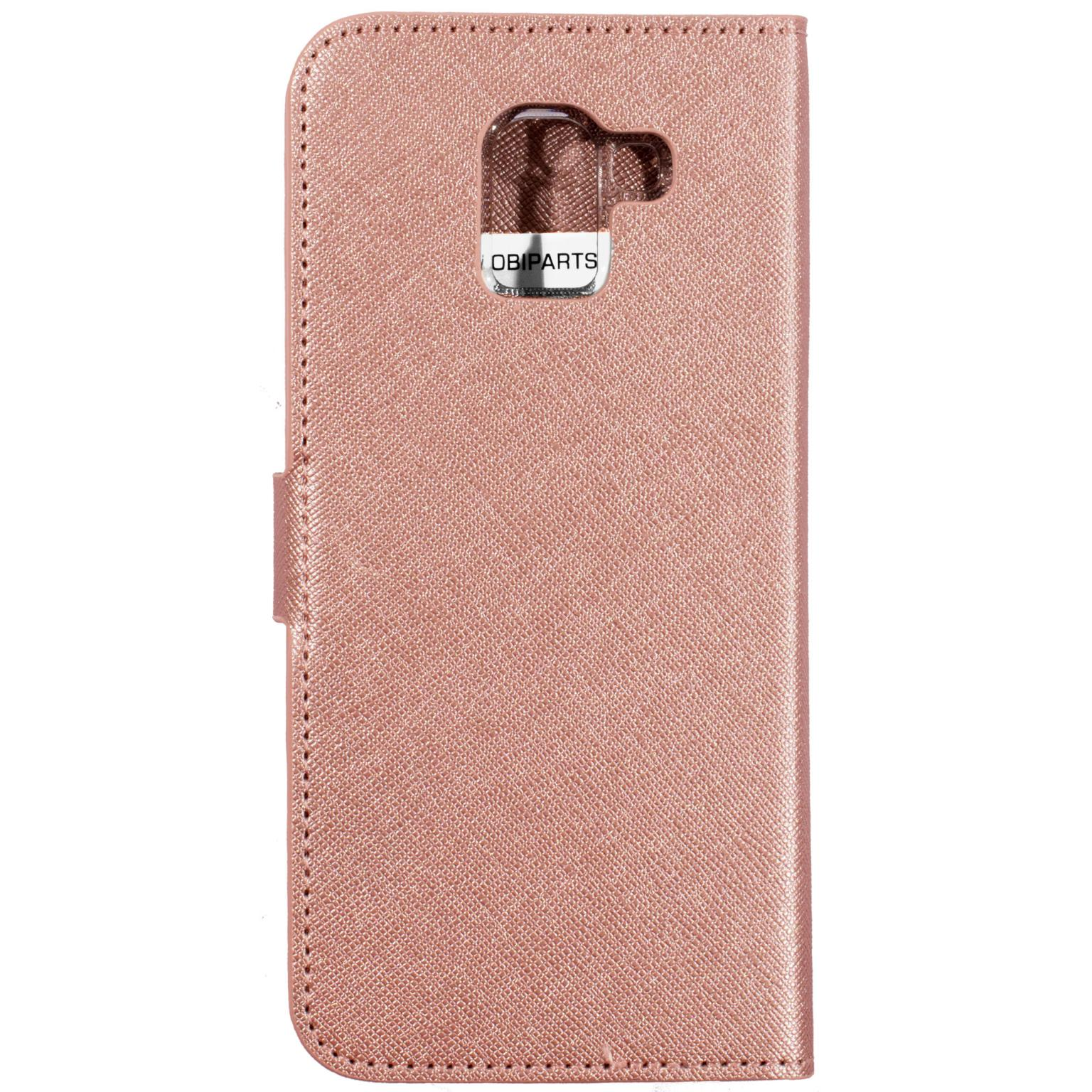 Roségouden telefoonhoes met een lederen textuur. Met een uitsparing voor de camera.