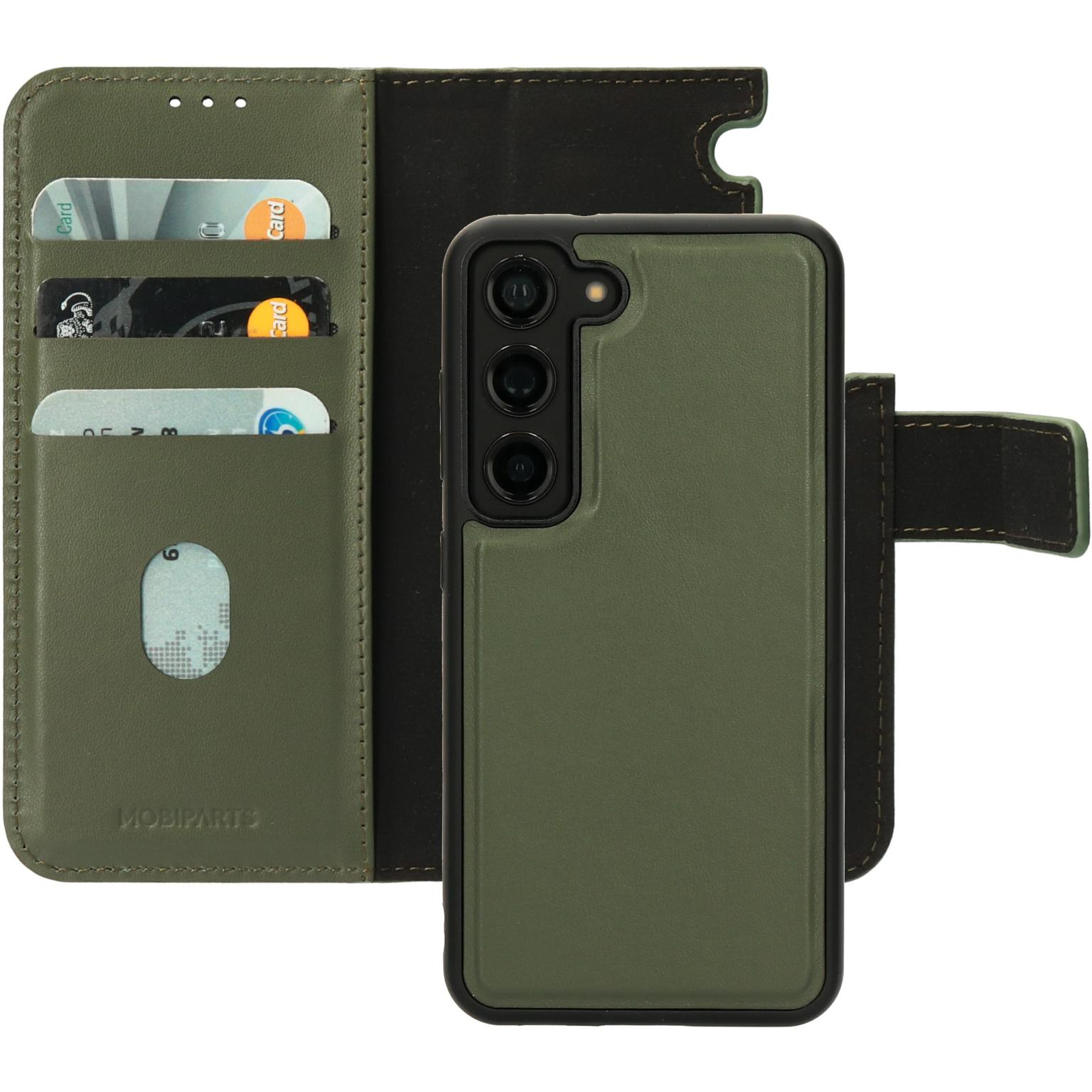 Groene telefoonhoes met kaartsleuven, zwart interieur en een telefoon, witte achtergrond. MOBIPARTS-logo.