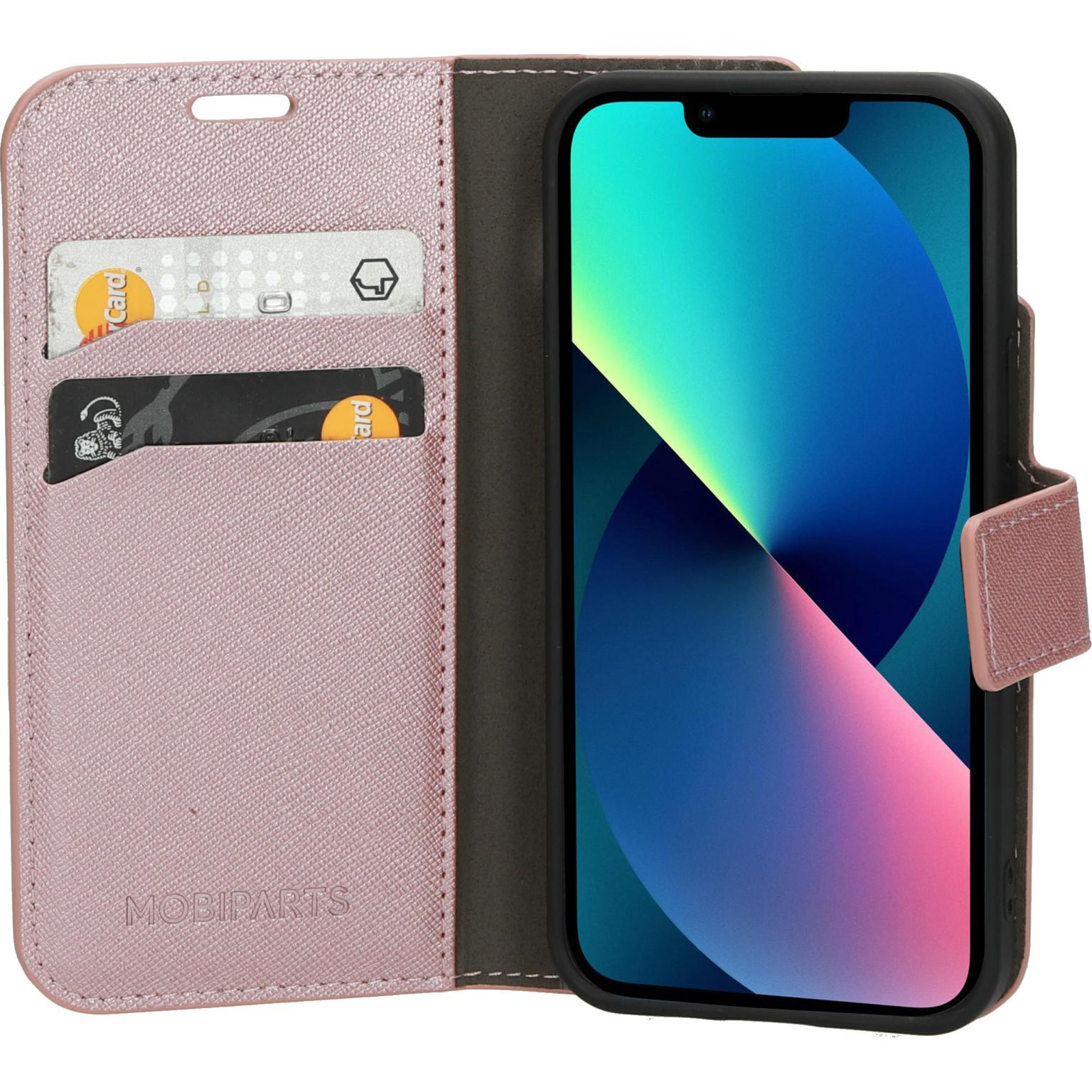 Een roze telefoonhoesje open, met creditcards in het linkerpaneel. Een telefoon staat rechts met een blauwe achtergrond.