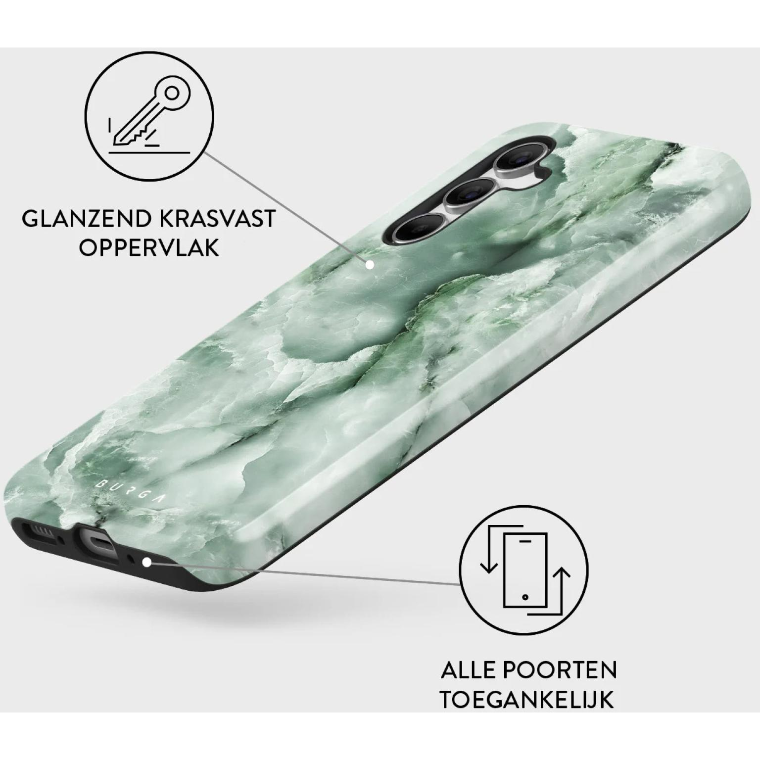 Marmeren telefoonhoes met een groen en wit patroon. Glanzend, krasbestendig oppervlak. Toegankelijke poorten.