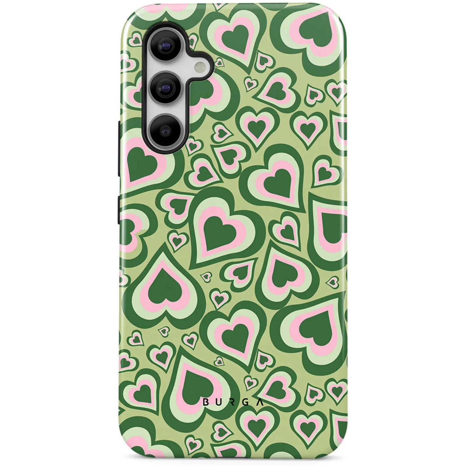 Telefoonhoesje met een groene achtergrond en een hartjespatroon. BURGA-logo zichtbaar.