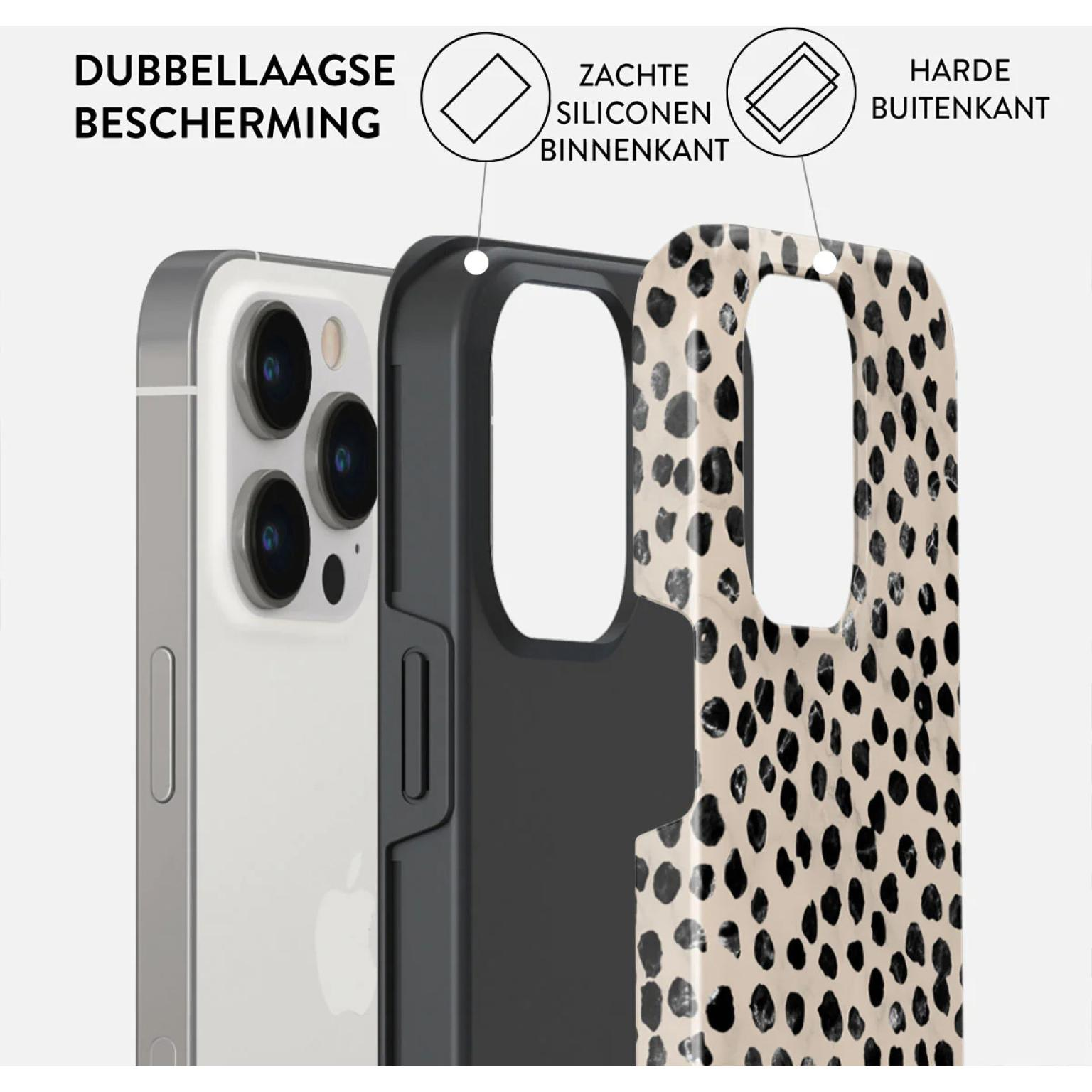 Telefoonhoesje met gelaagd ontwerp, toont telefoon en hoesonderdelen.