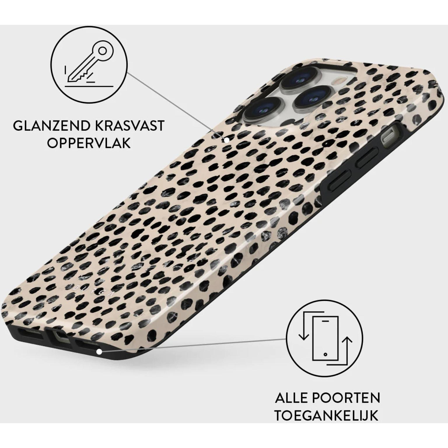 Telefoonhoesje met een luipaardprint ontwerp, met de woorden 'GLANZEND KRASVAST OPPERVLAK'.