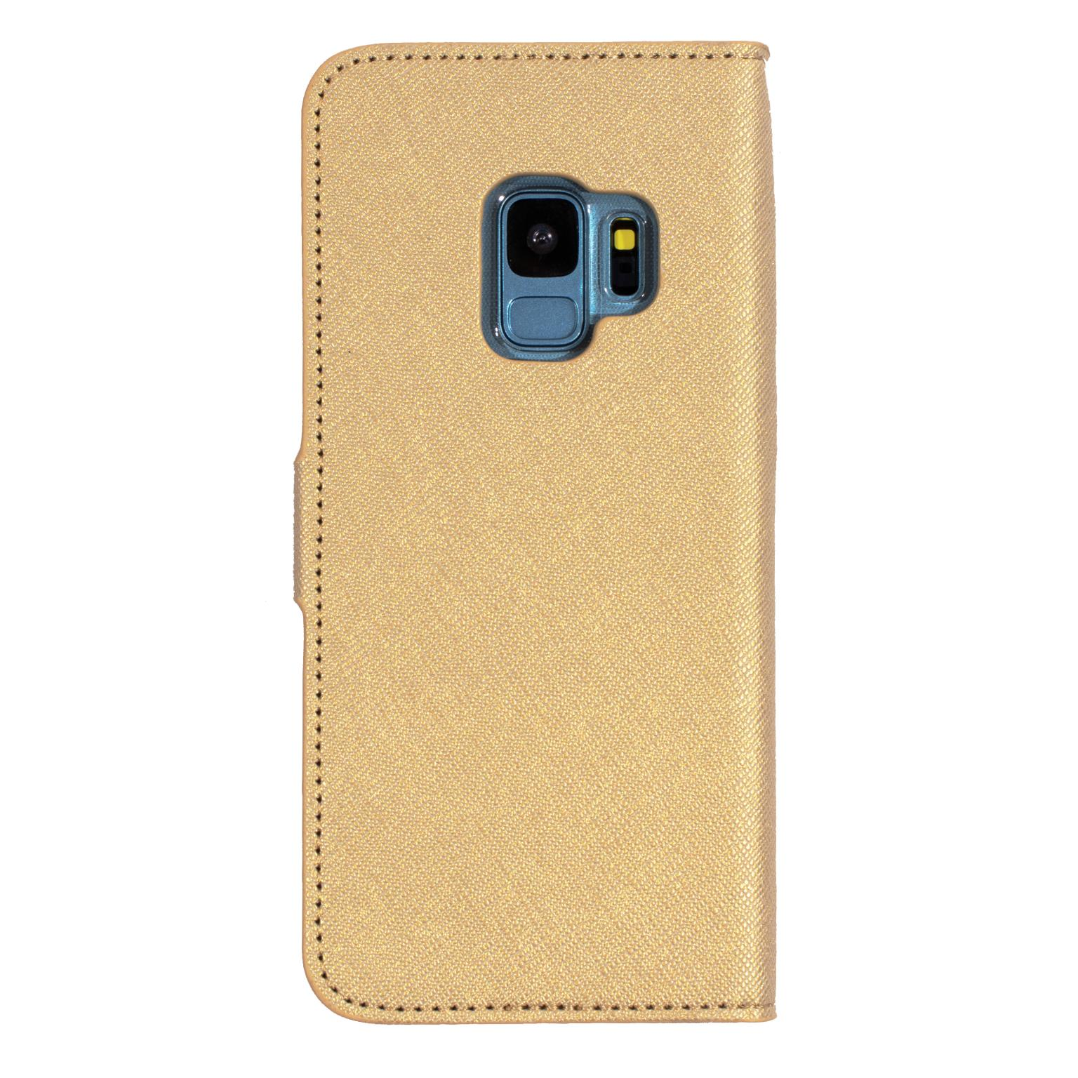 Gouden telefoonhoes met blauwe camera. Gestikte randen, lichte textuur.
