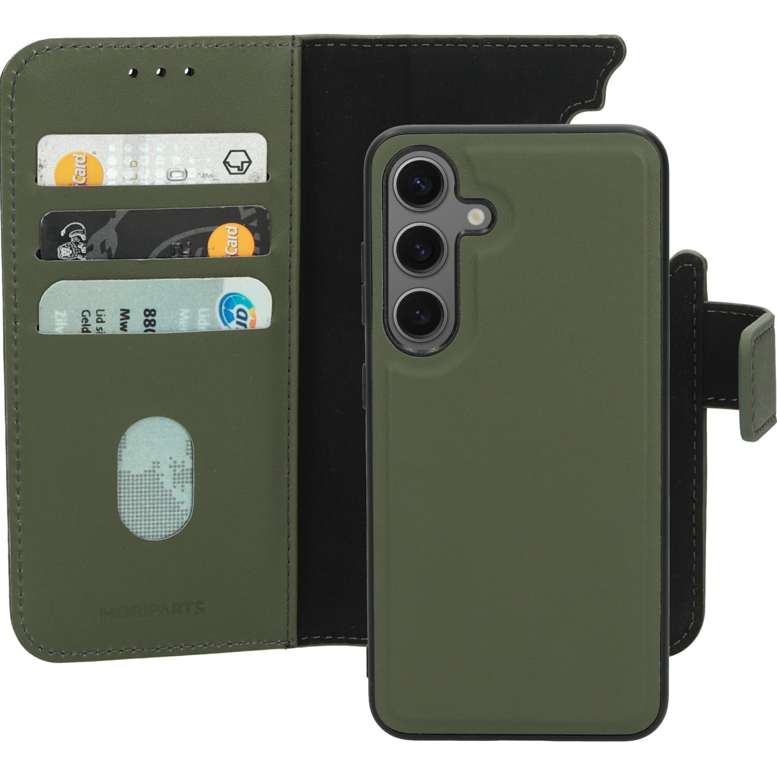 Groene telefoonhoes met open flap die een telefoon en kaartsleuven toont. De merknaam is Mobiparts.