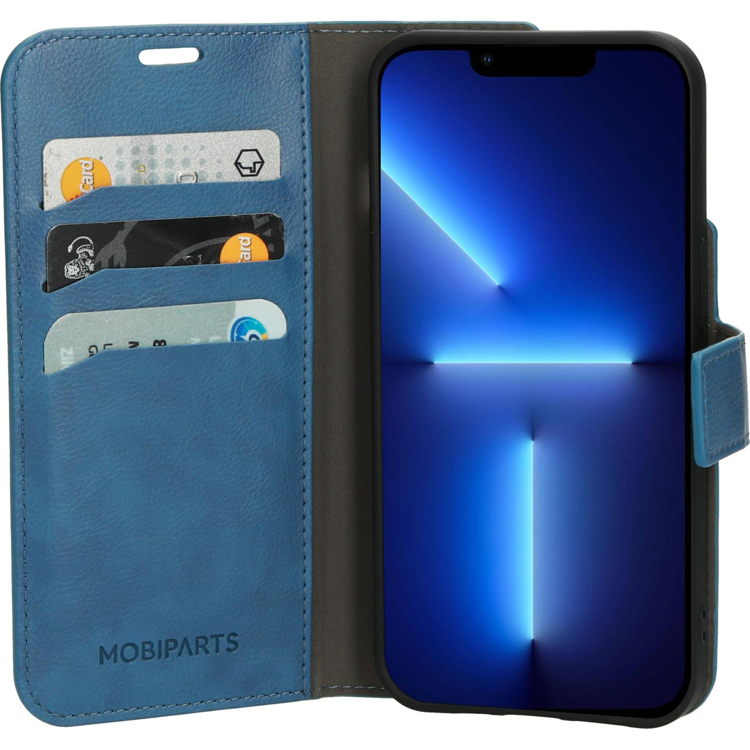 Blauwe telefoonhoes met kaartsleuven. Telefoonscherm toont blauw lichtpatroon. Kaarten zichtbaar.
