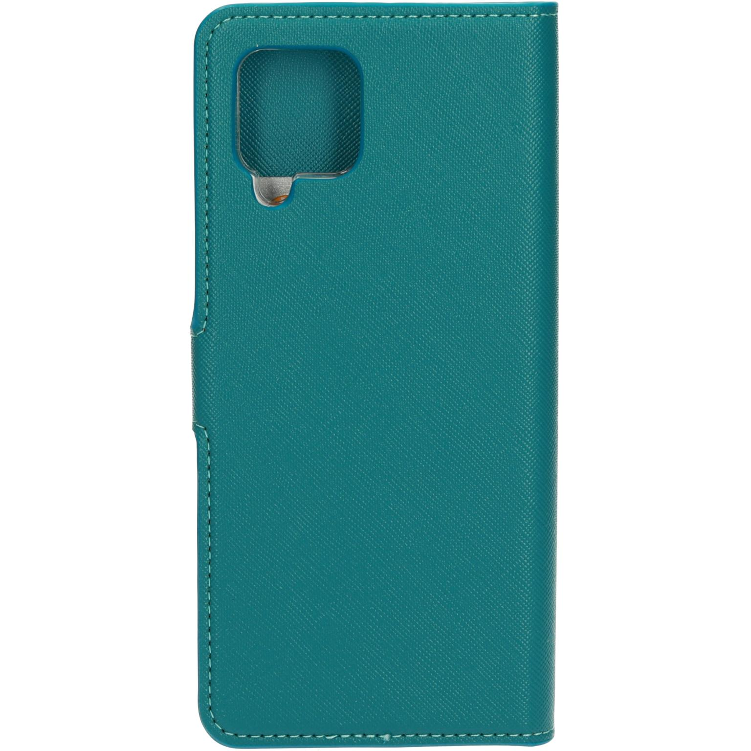 Teal telefoonhoesje met camerahole. Verticaal aanzicht met gestikte randen.