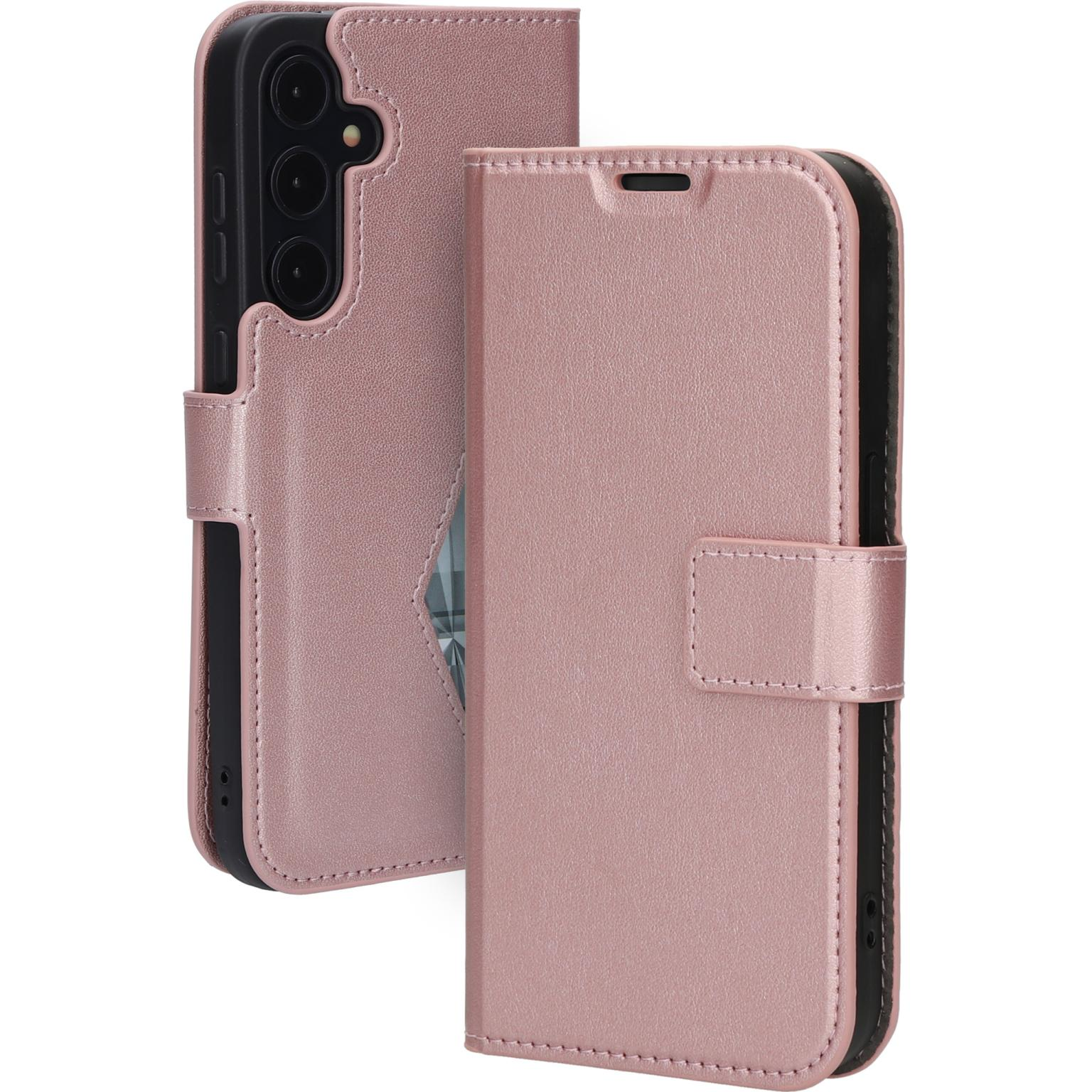 Roze telefoonhoes, open, met telefoon erin, op een witte achtergrond.