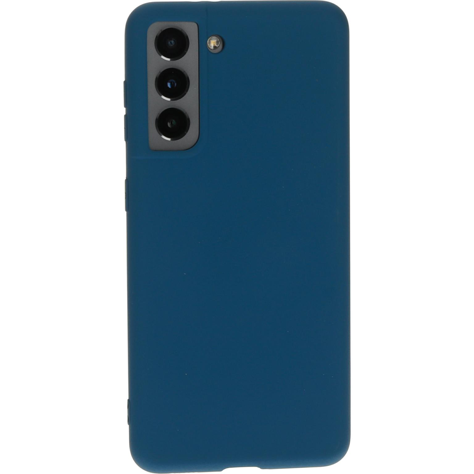Blauwe telefoonhoes, drie camera's. Zijknoppen zichtbaar. Witte achtergrond.