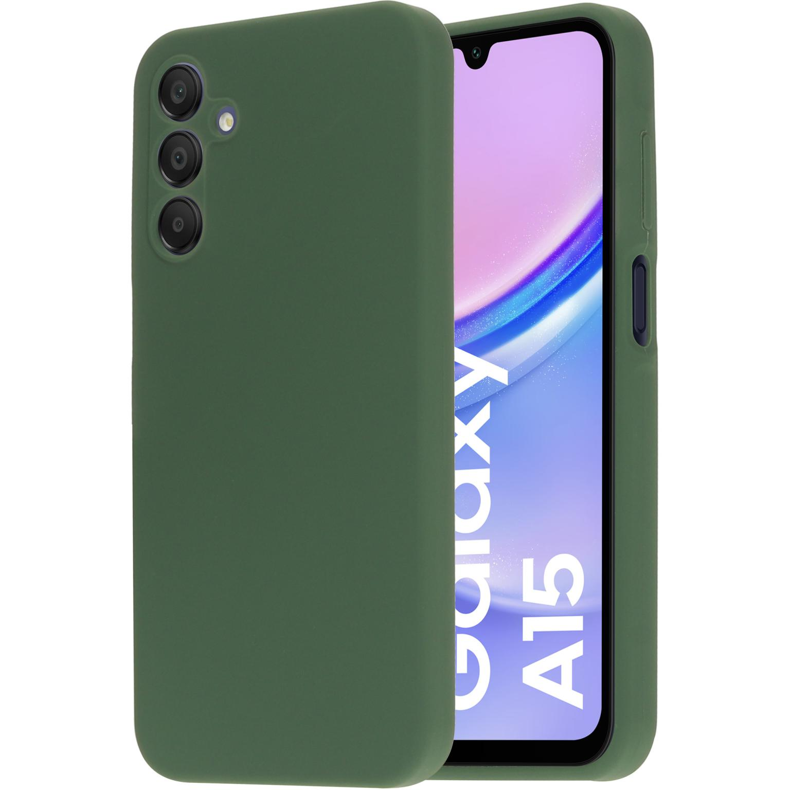 Groene telefoonhoes op een telefoon. Het scherm toont 'Galaxy A15'.