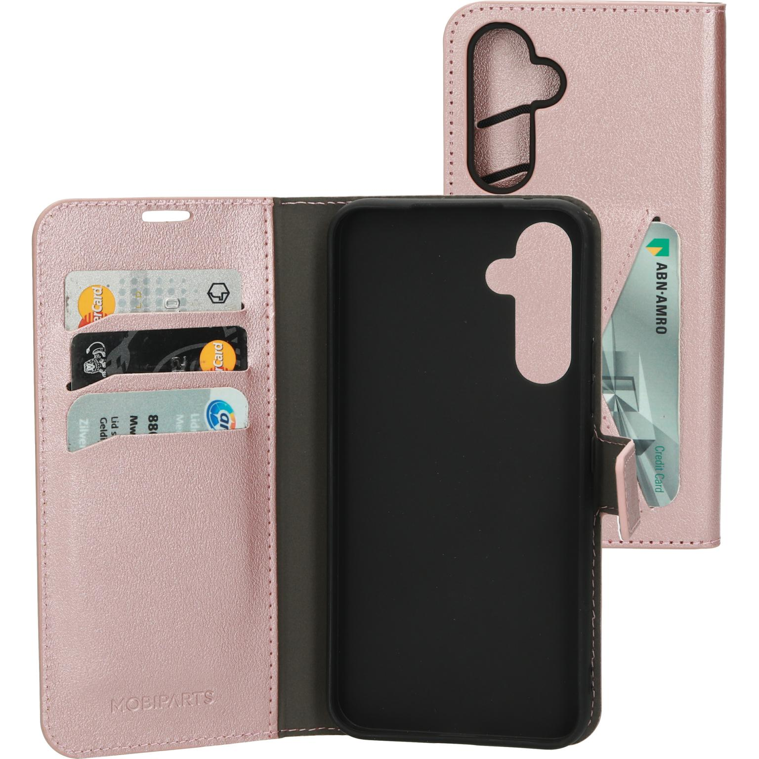 Roze telefoonhoes, open om kaartsleuven en een zwarte telefoonhouder te laten zien. Witte achtergrond.