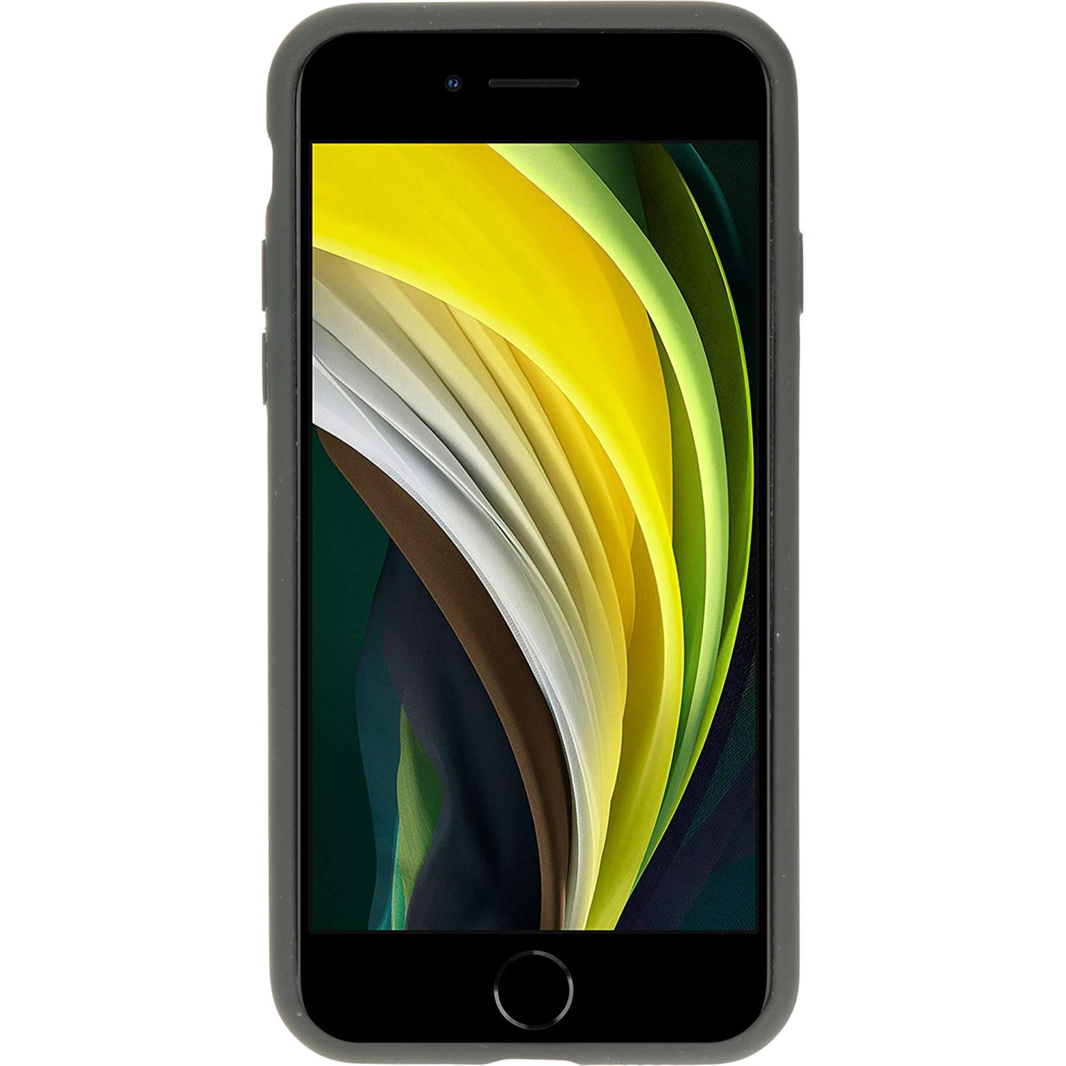 Zwarte telefoon in grijze hoes. Geel, groen en wit verlopende scherm. Witte achtergrond.