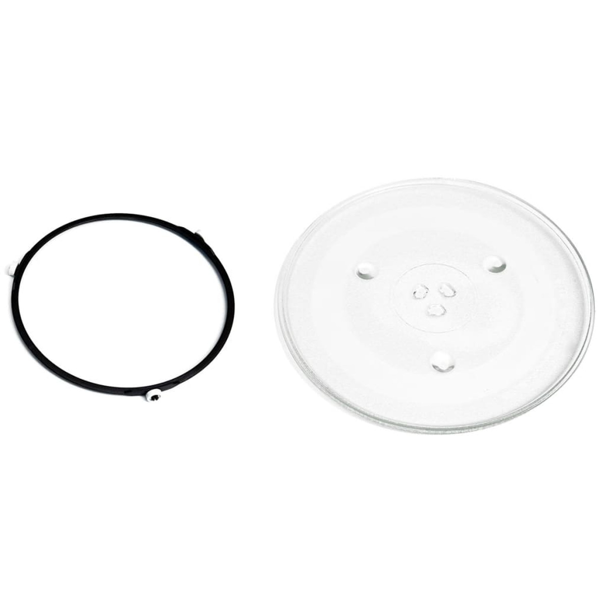 Une assiette de micro-ondes en verre avec un anneau noir sur fond blanc.