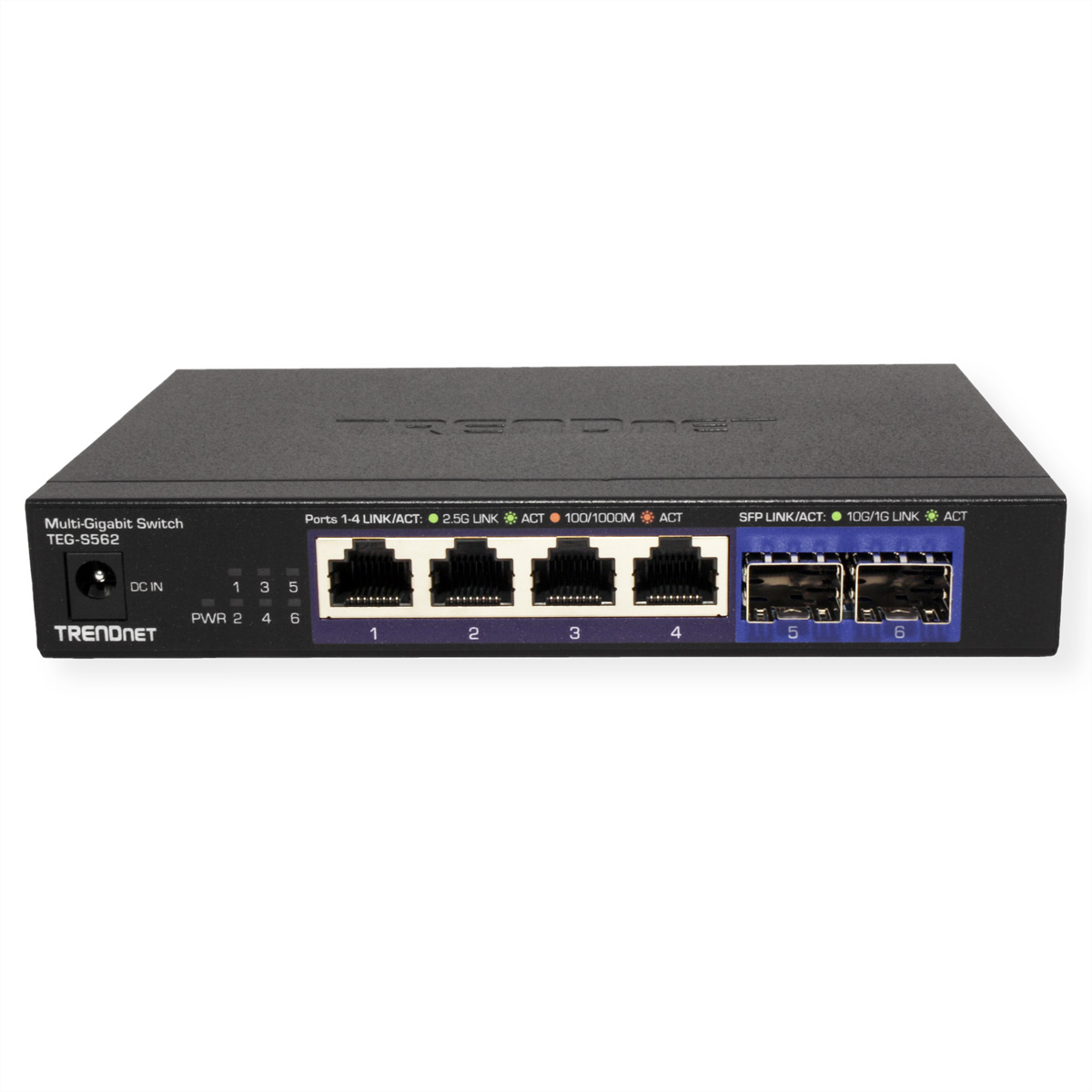 Un commutateur multi-gigabit noir avec des ports étiquetés. Le commutateur est sur un fond blanc.