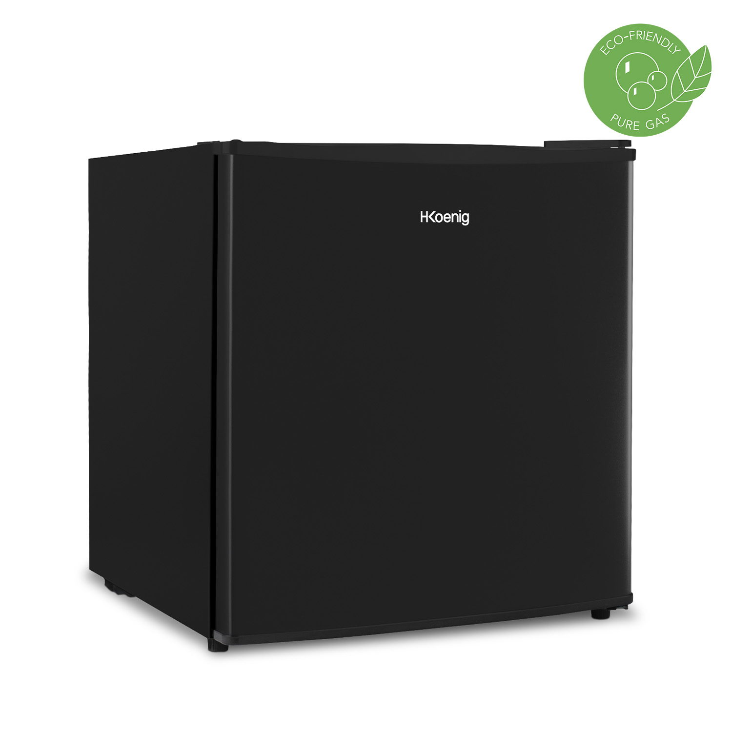 Mini-frigo nero con logo HKoenig ed adesivo ecologico su sfondo bianco.