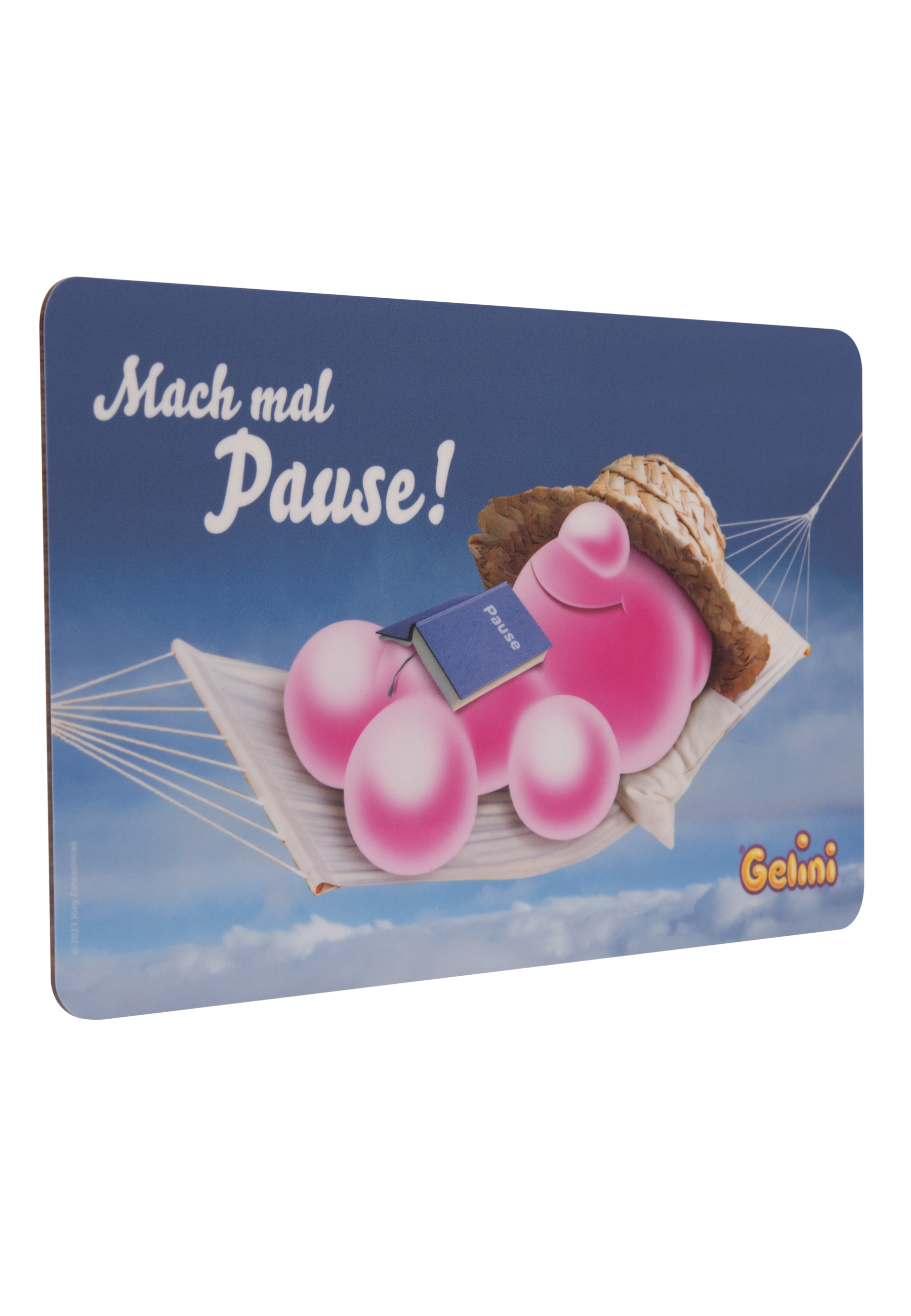 Mauspad mit rosa Cartoonfigur, die in einer Hängematte entspannt, Text: Mach mal Pause!