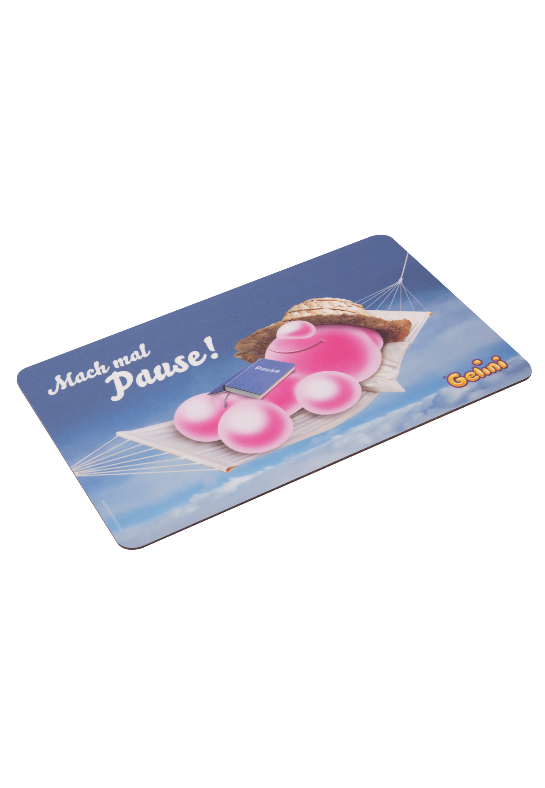 Ein Mauspad mit einer rosa Klecksfigur, die sich in einer Hängematte entspannt und ein Buch hält. Die Worte 'Mach mal Pause!'.