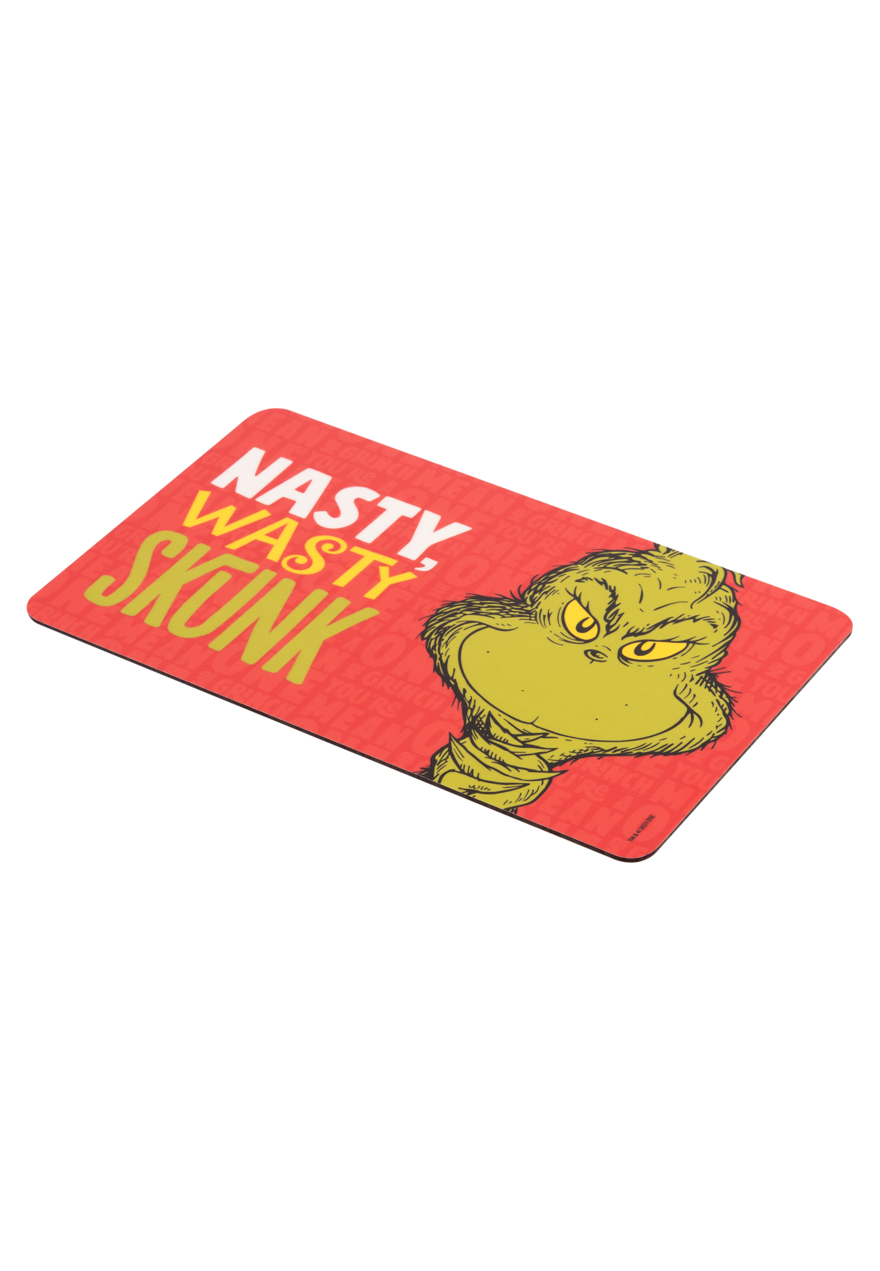 Ein rotes Mousepad mit dem Gesicht des Grinch und dem Text 'Nasty, Wasty, Skunk'.