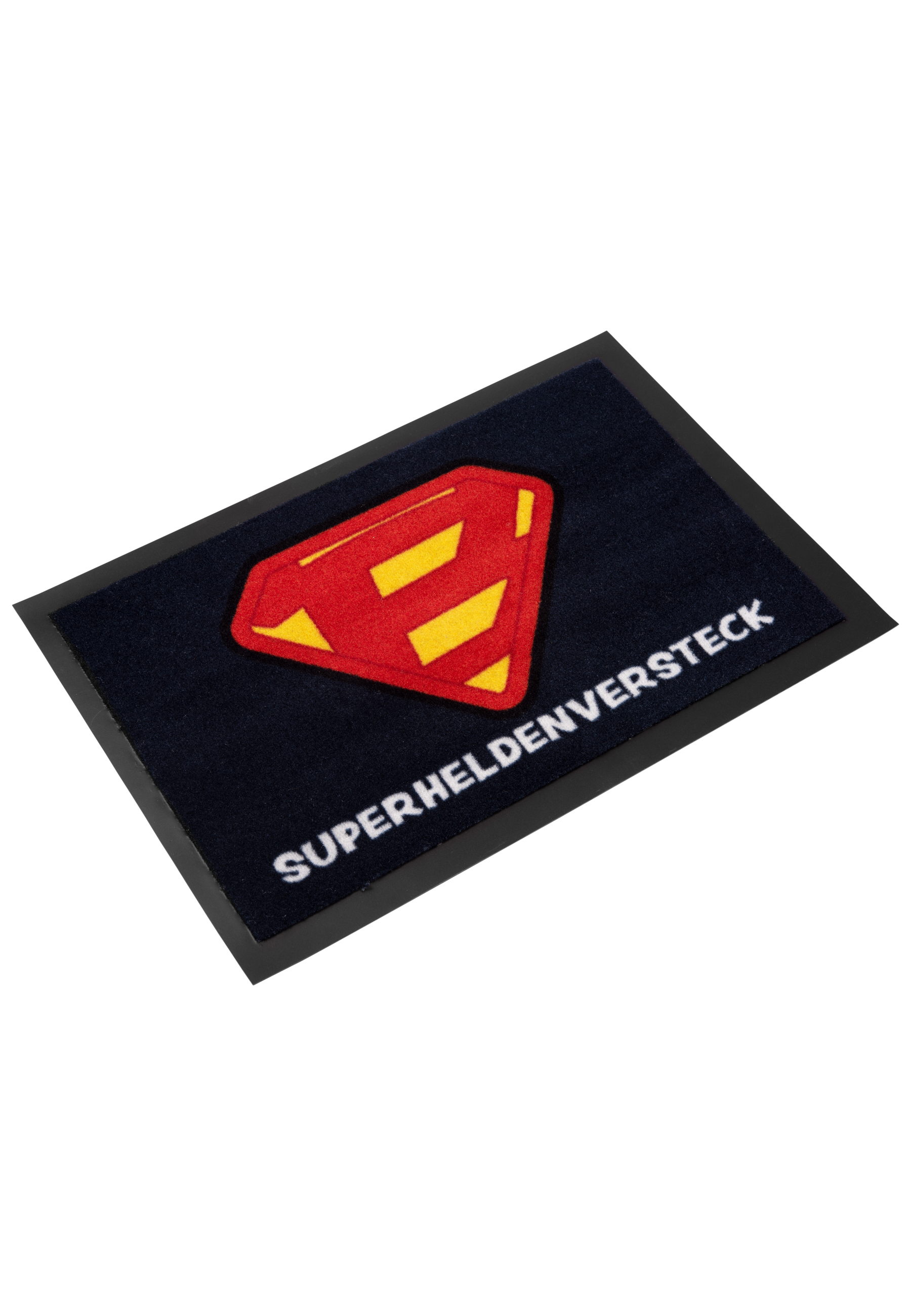 Fußmatte mit Superman-Logo. Die Worte SUPERHELDENVERSTECK stehen unten.