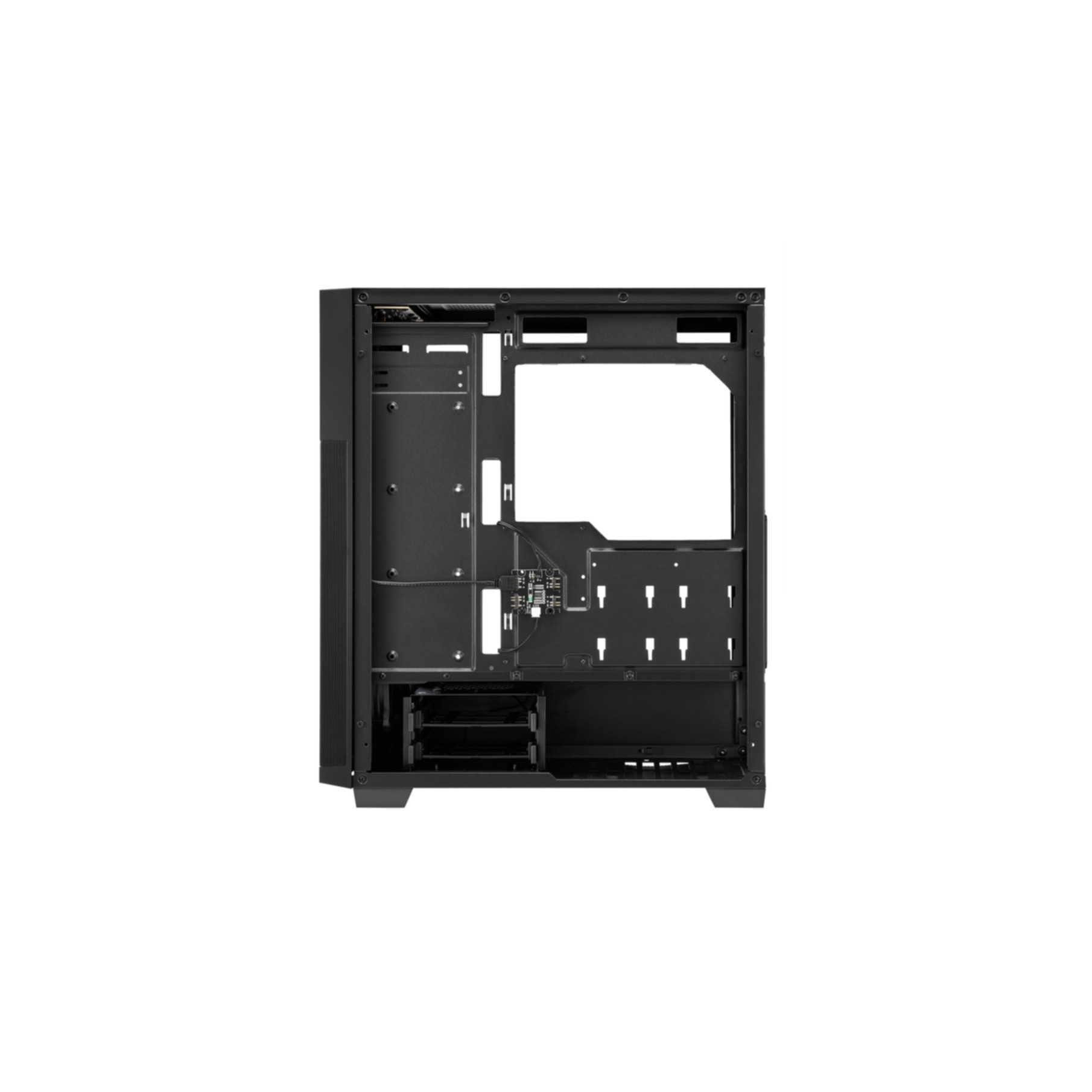 Schwarzes Computergehäuse innen, leer, mit verschiedenen Befestigungspunkten.
