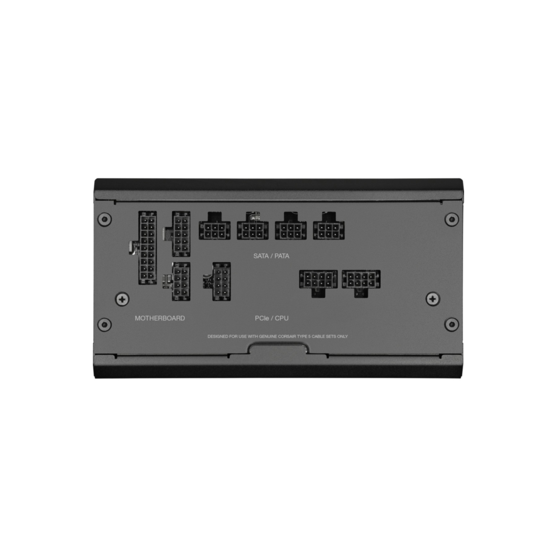 Czarny zasilacz z różnymi portami połączeniowymi na białym tle.