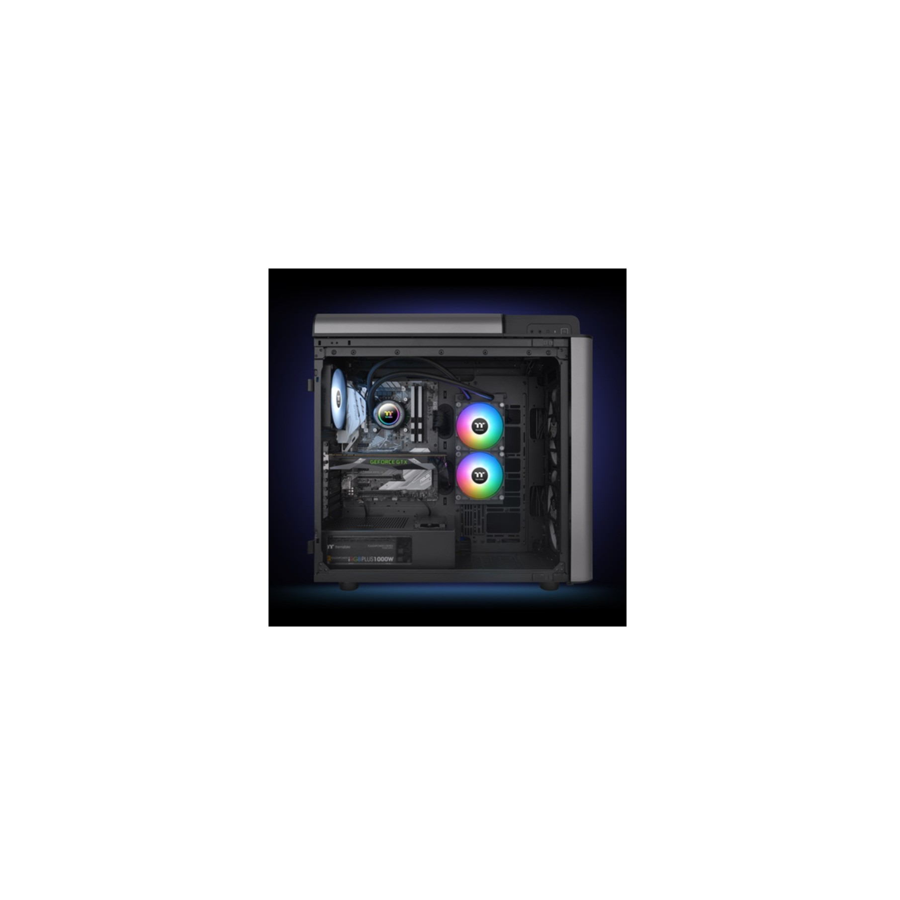 Obudowa komputera z komponentami, w tym chłodzeniem cieczą.