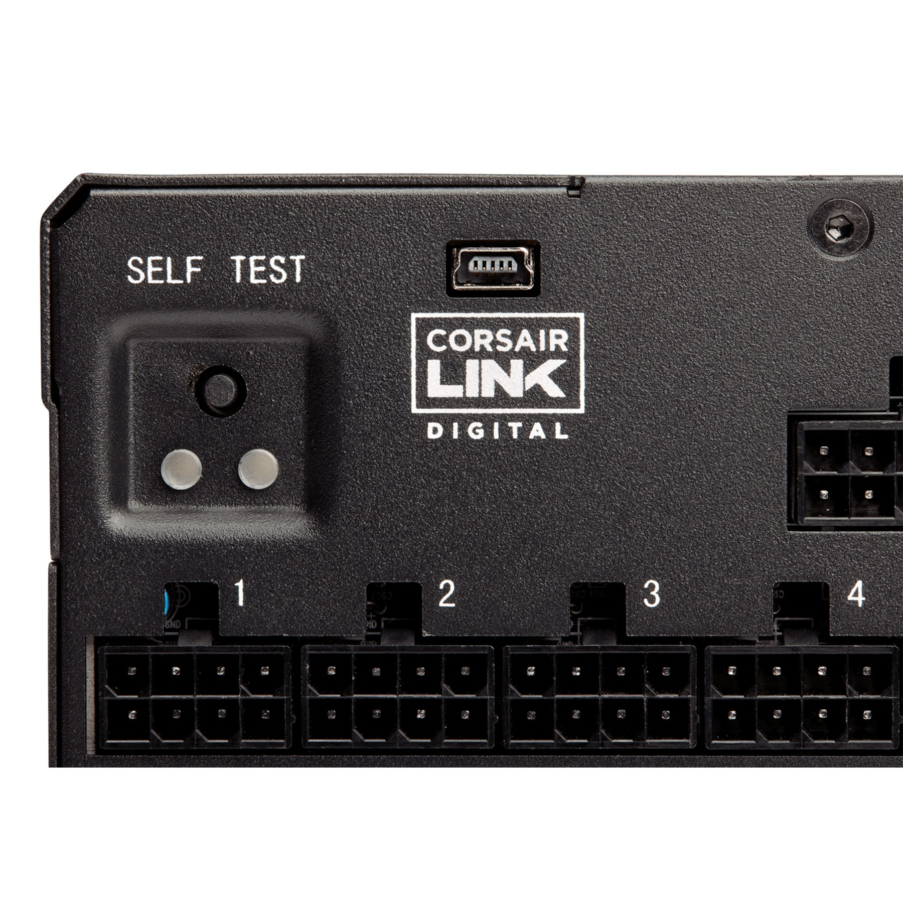Retro dell'unità di alimentazione digitale Corsair Link, che mostra le porte e un pulsante di autotest su una superficie nera.