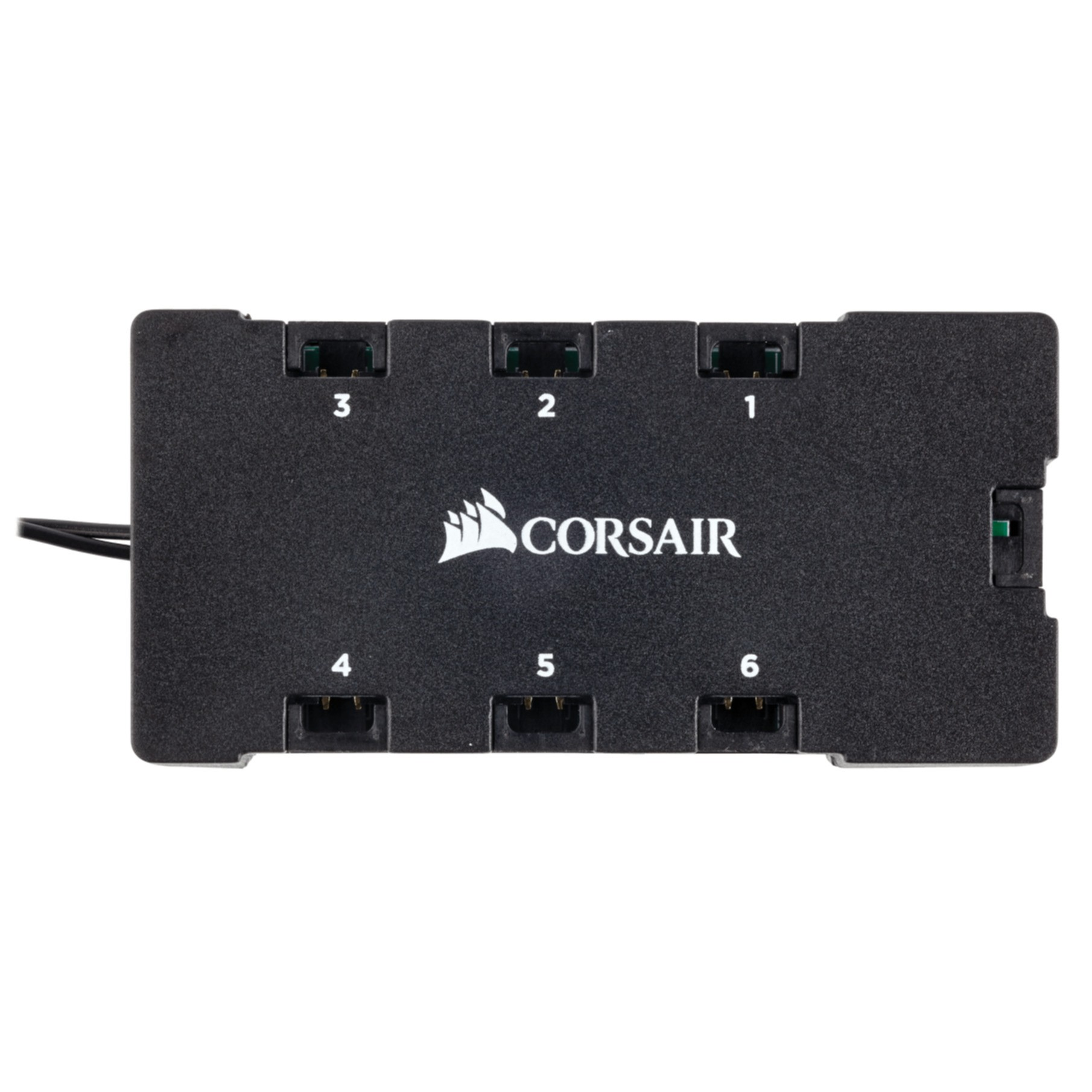 Schwarzer Corsair-Lüftercontroller mit Anschlüssen 1-6 auf weißem Hintergrund.
