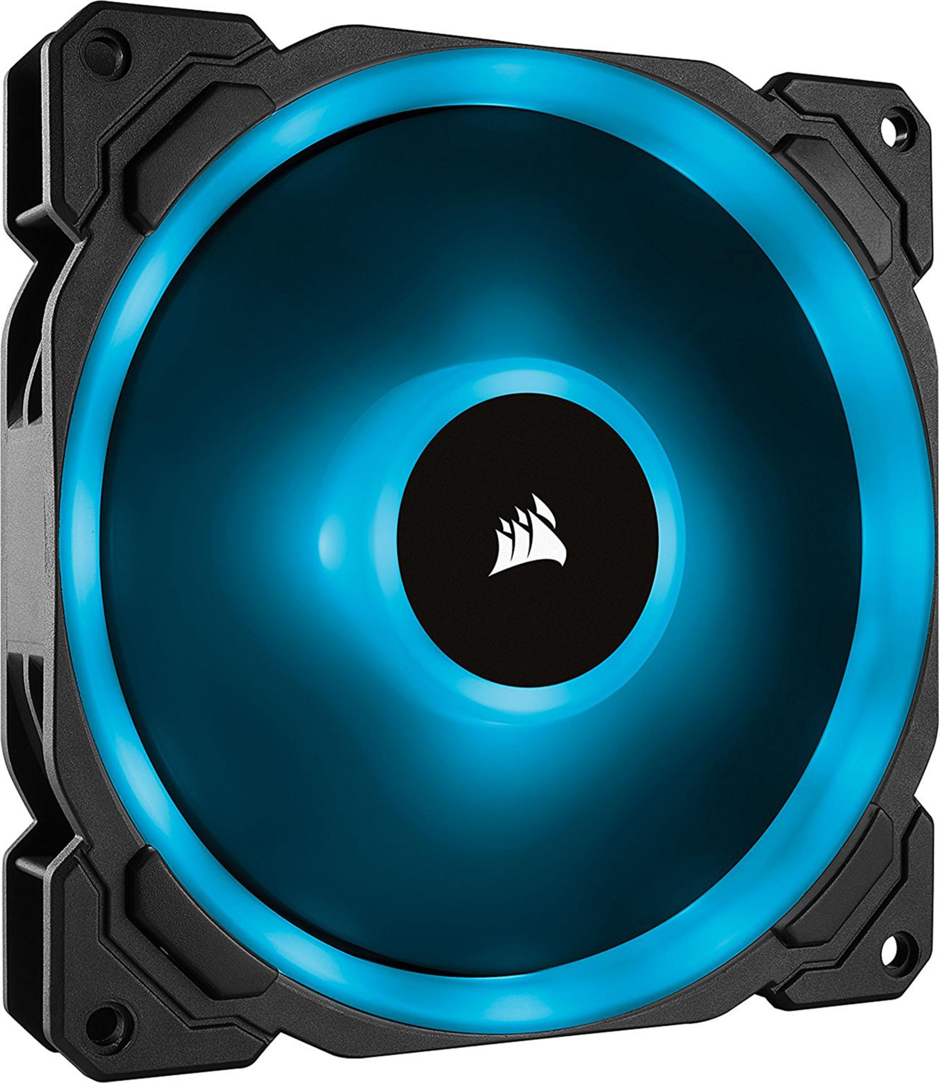 Ein Computerlüfter mit blauen LED-Leuchten wird vor schwarzem Hintergrund gezeigt.