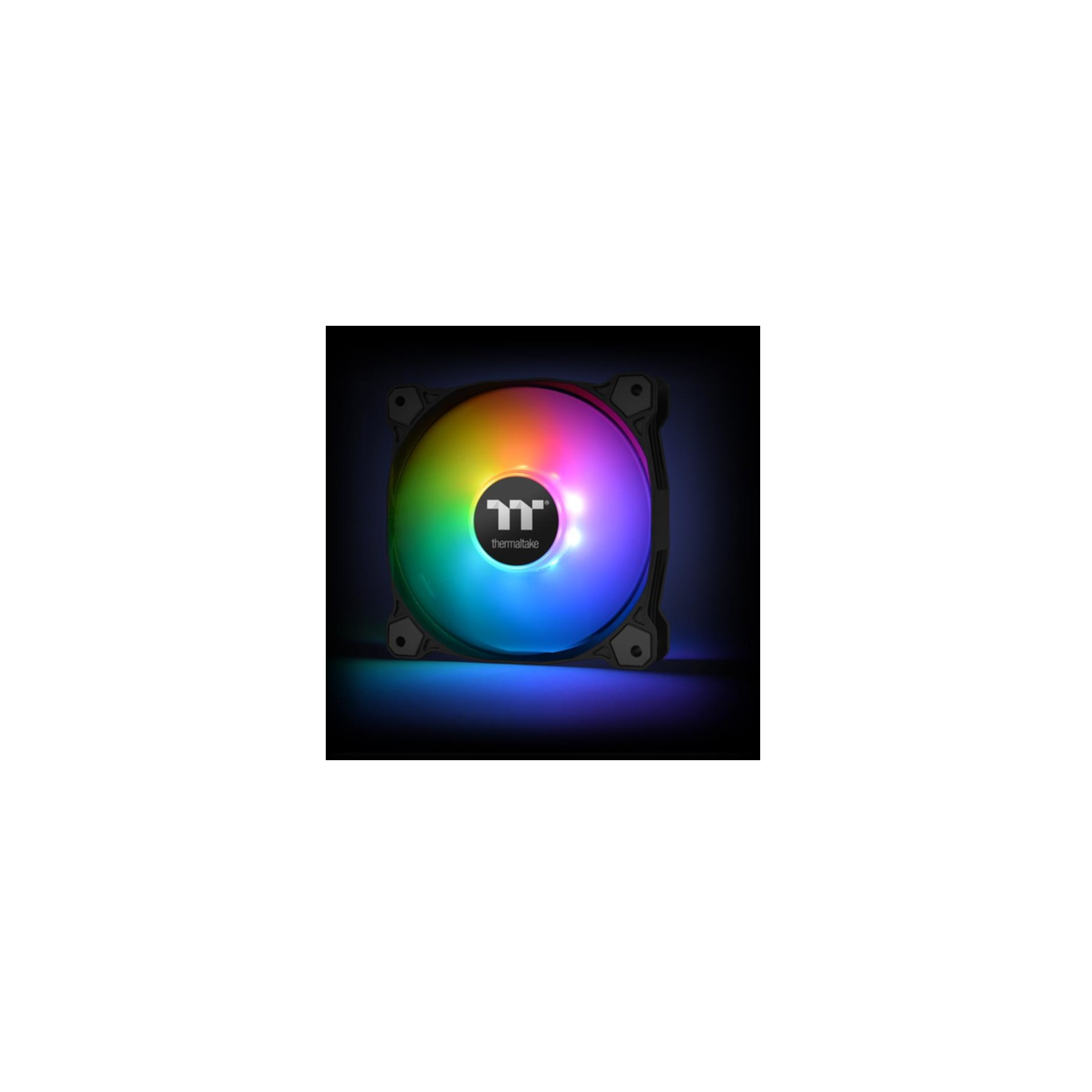 Ventola RGB con colori arcobaleno, centrata su uno sfondo nero. Il logo è al centro.