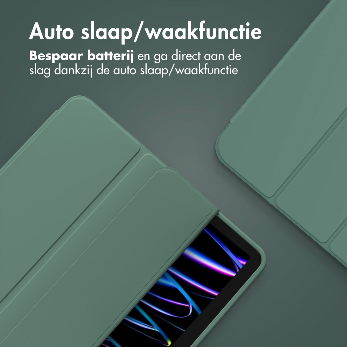 Twee tablethoezen, één open met een tablet, de andere gesloten, groen.