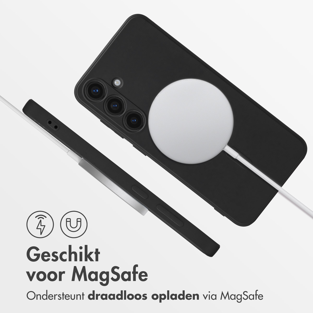 Zwarte smartphone met MagSafe-oplader en kabel, erop en ernaast liggend.