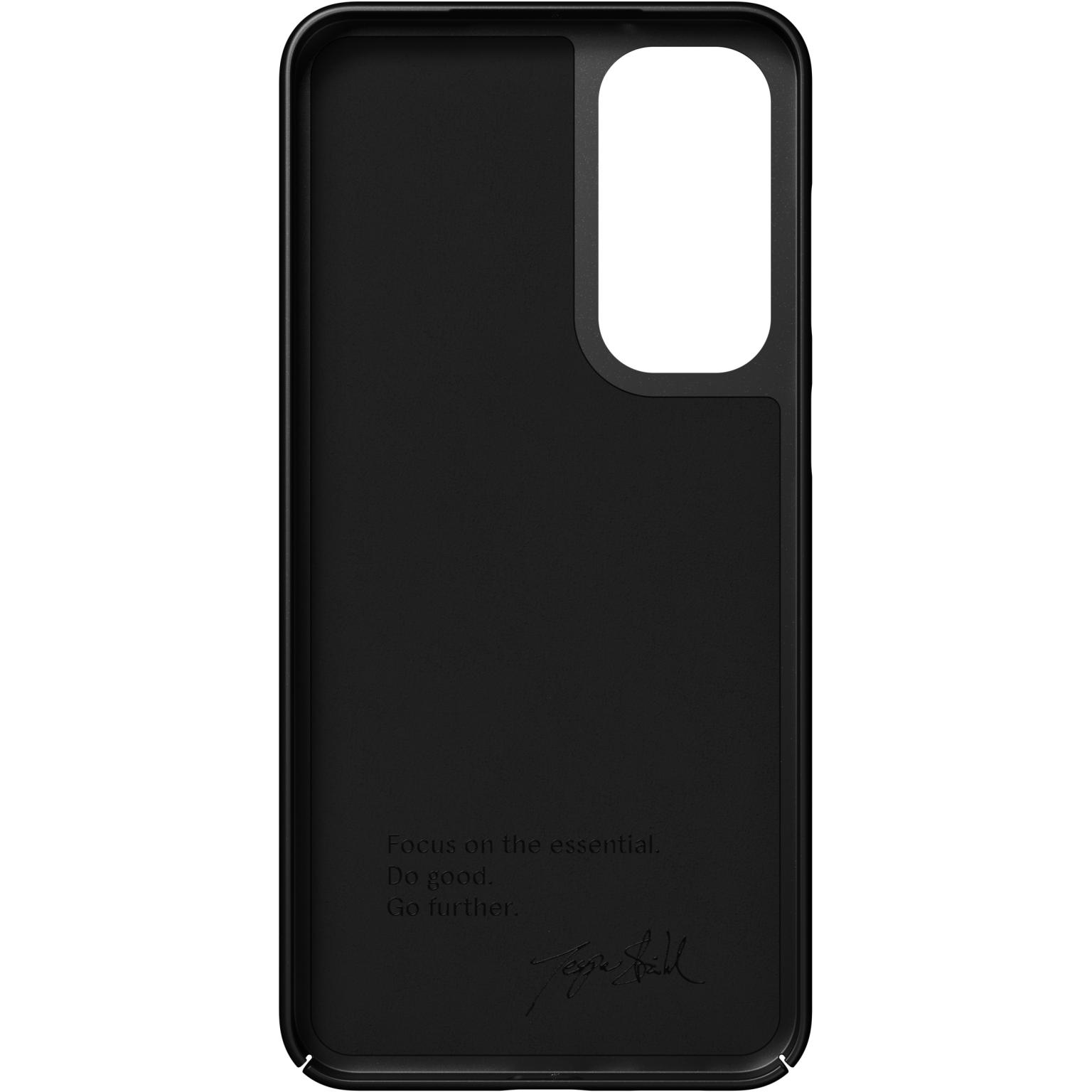 Zwarte telefoonhoes met uitsparing voor de camera. Tekst: Focus op het essentiële.