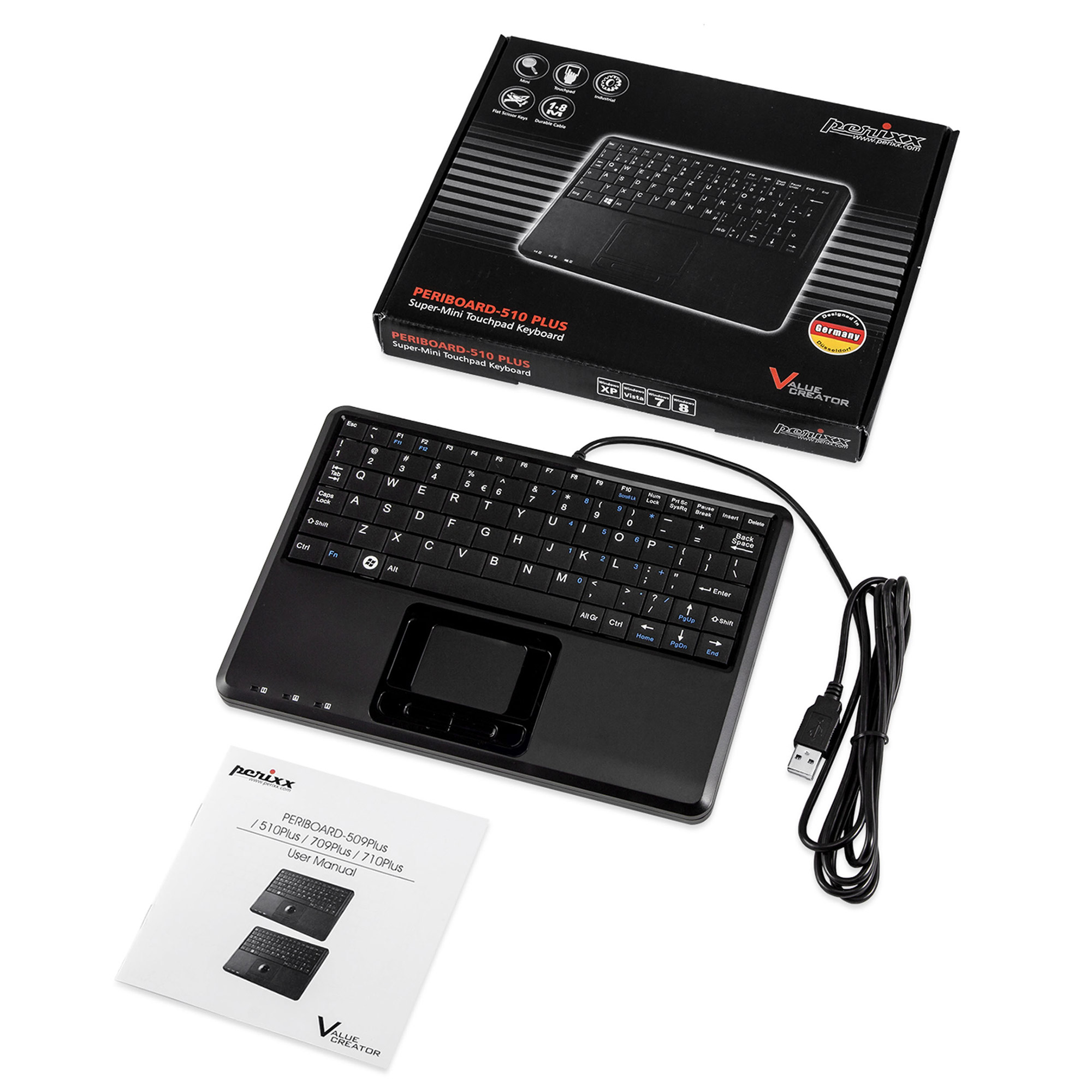 Schwarze Mini-Tastatur mit Touchpad, Box und USB-Kabel. Weißer Hintergrund.