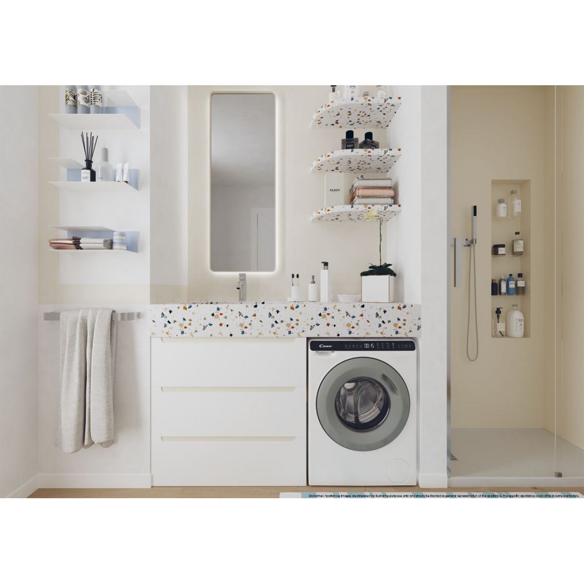 Bagno con lavatrice, specchio, mensole e doccia. Colori: bianco, beige e piano di lavoro in terrazzo.