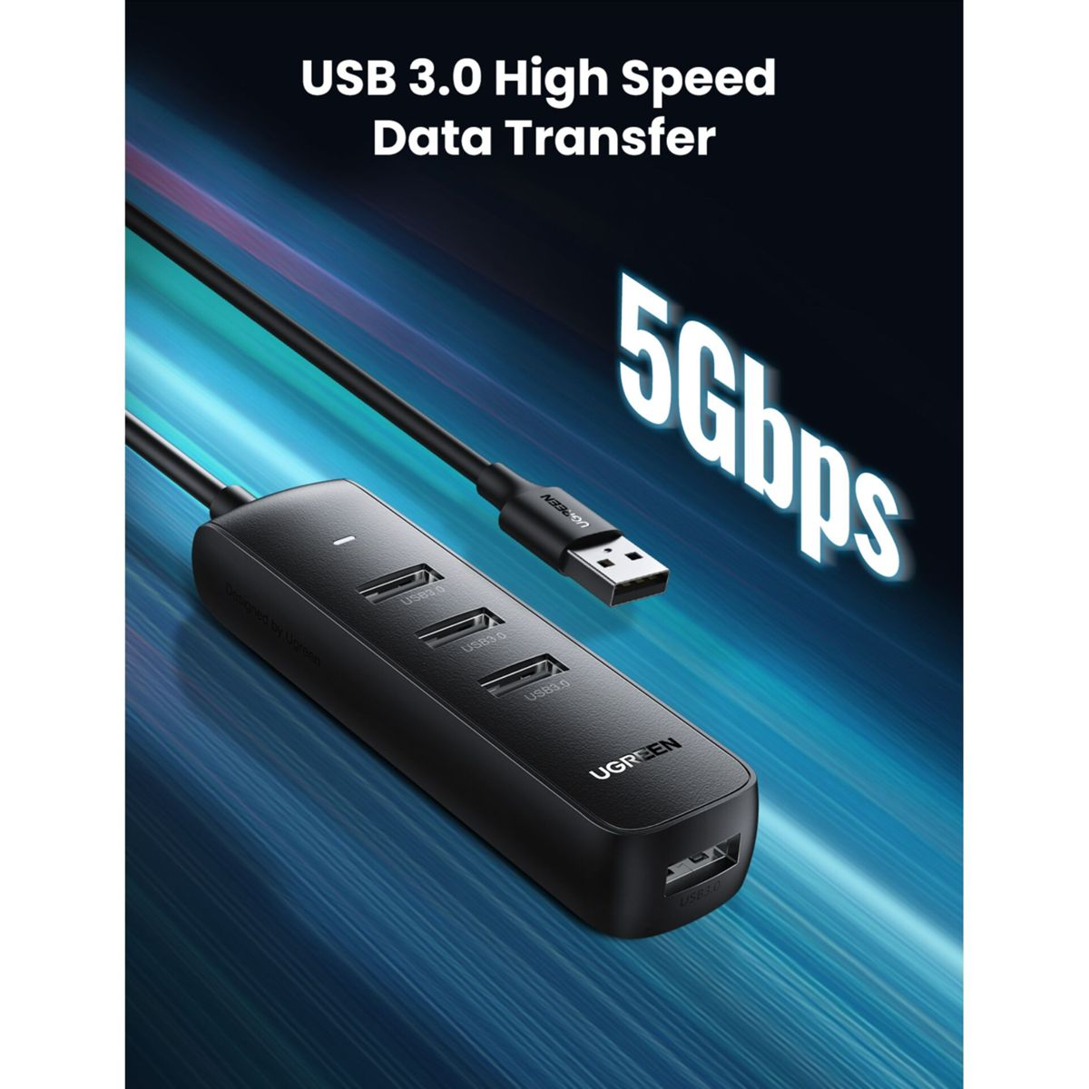 Hub USB nero con tre porte e un cavo. Il testo dice 5 Gbps e USB 3.0. Sfondo blu.