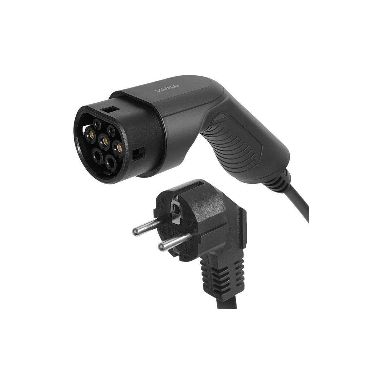 Ein EV-Ladekabel mit Stecker und Anschluss. Der Stecker hat zwei Stifte, der Anschluss mehrere Löcher.
