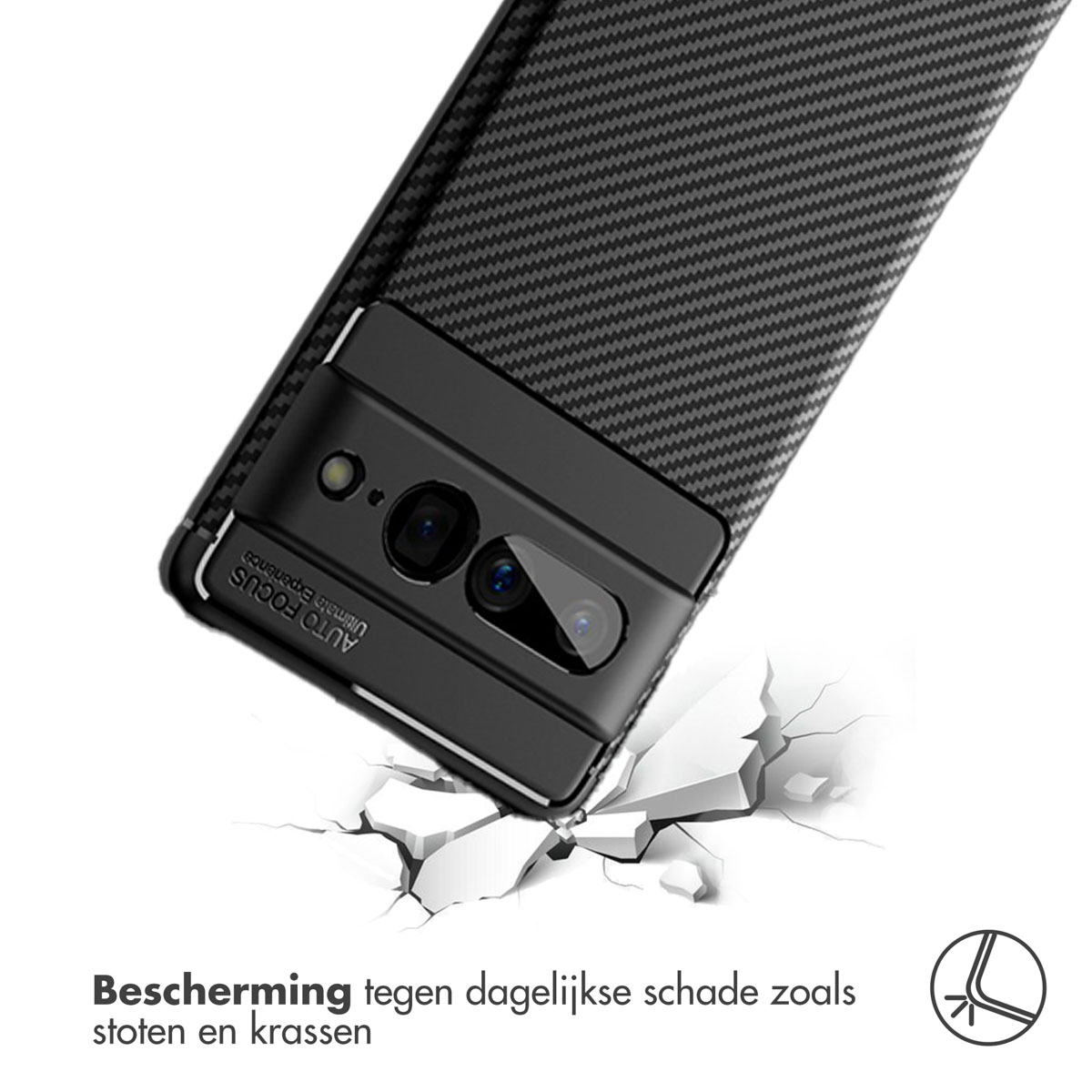 Schwarze Handyhülle auf einem Telefon. Hülle wird fallen gelassen, zeigt Risse.