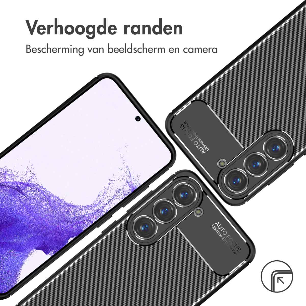 Zwarte telefoonhoesjes met koolstofvezeltextuur. Drie camera's zijn zichtbaar.