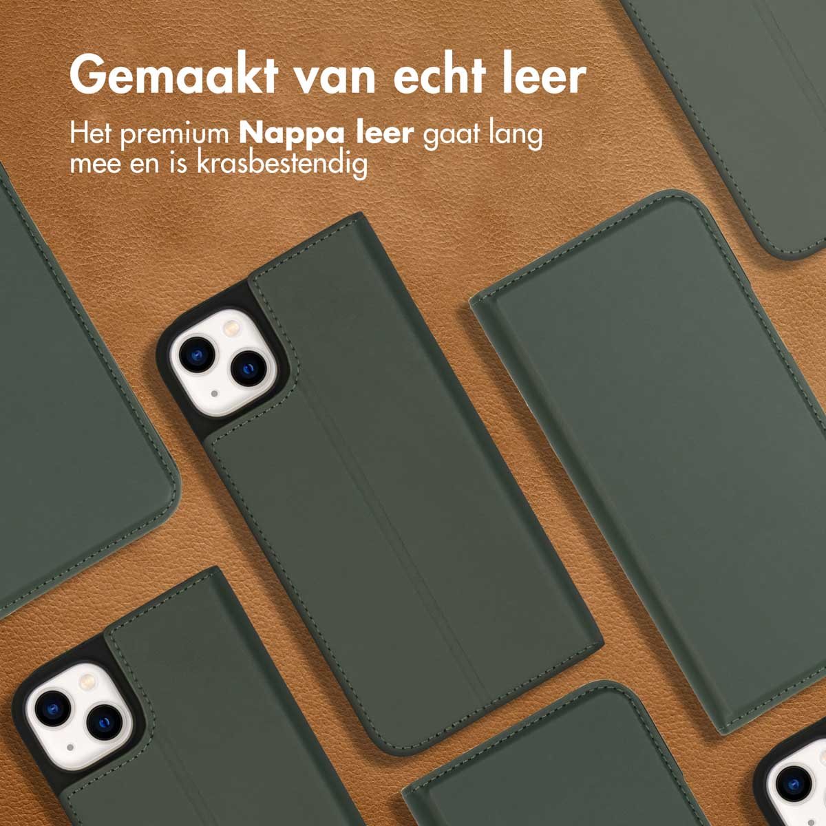 Diversi telefoni in custodie di pelle verde. Le custodie sono realizzate in pelle Nappa premium.