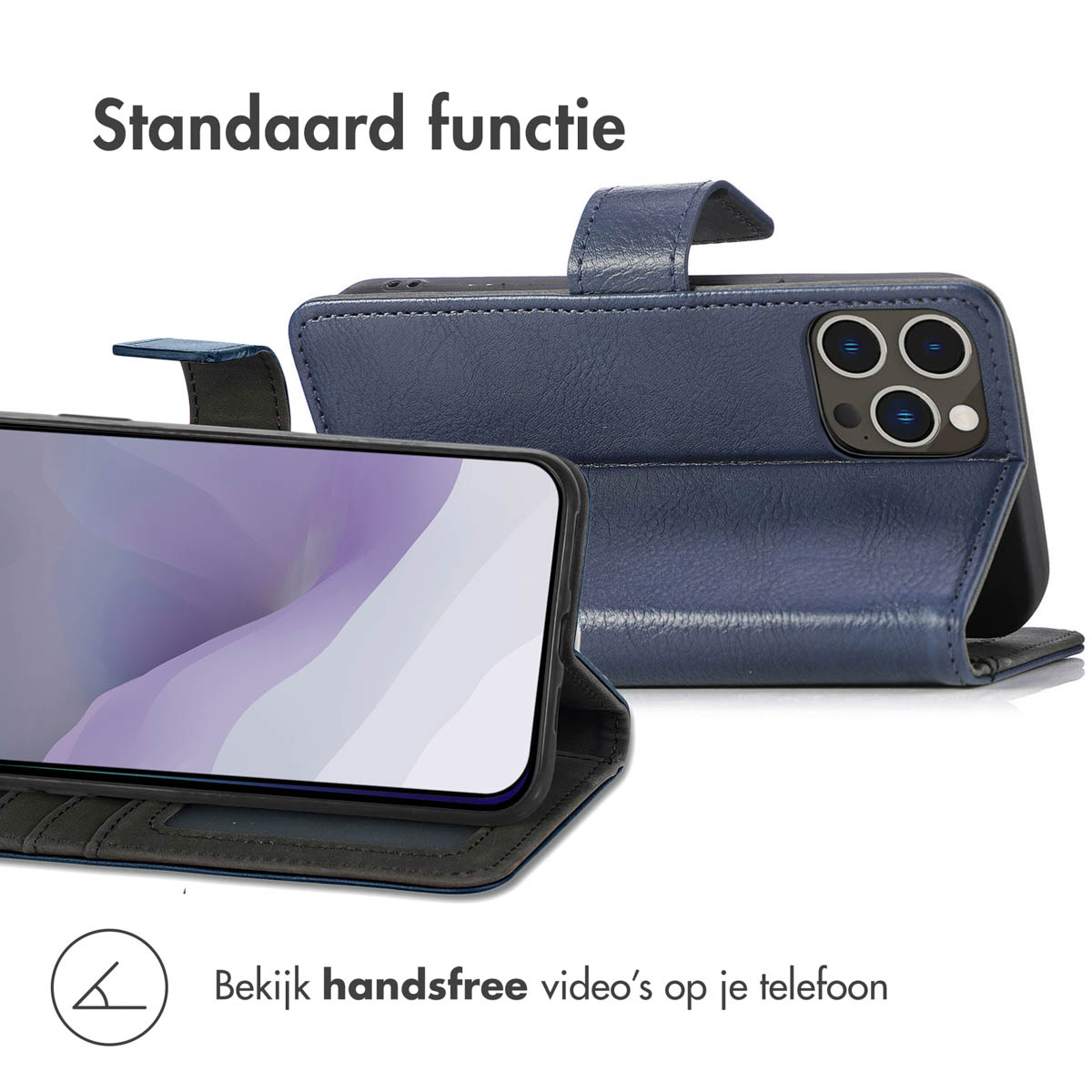Funda azul abierta. Pantalla del teléfono visible, mostrando la interfaz. Funda de cuero con cierre magnético.
