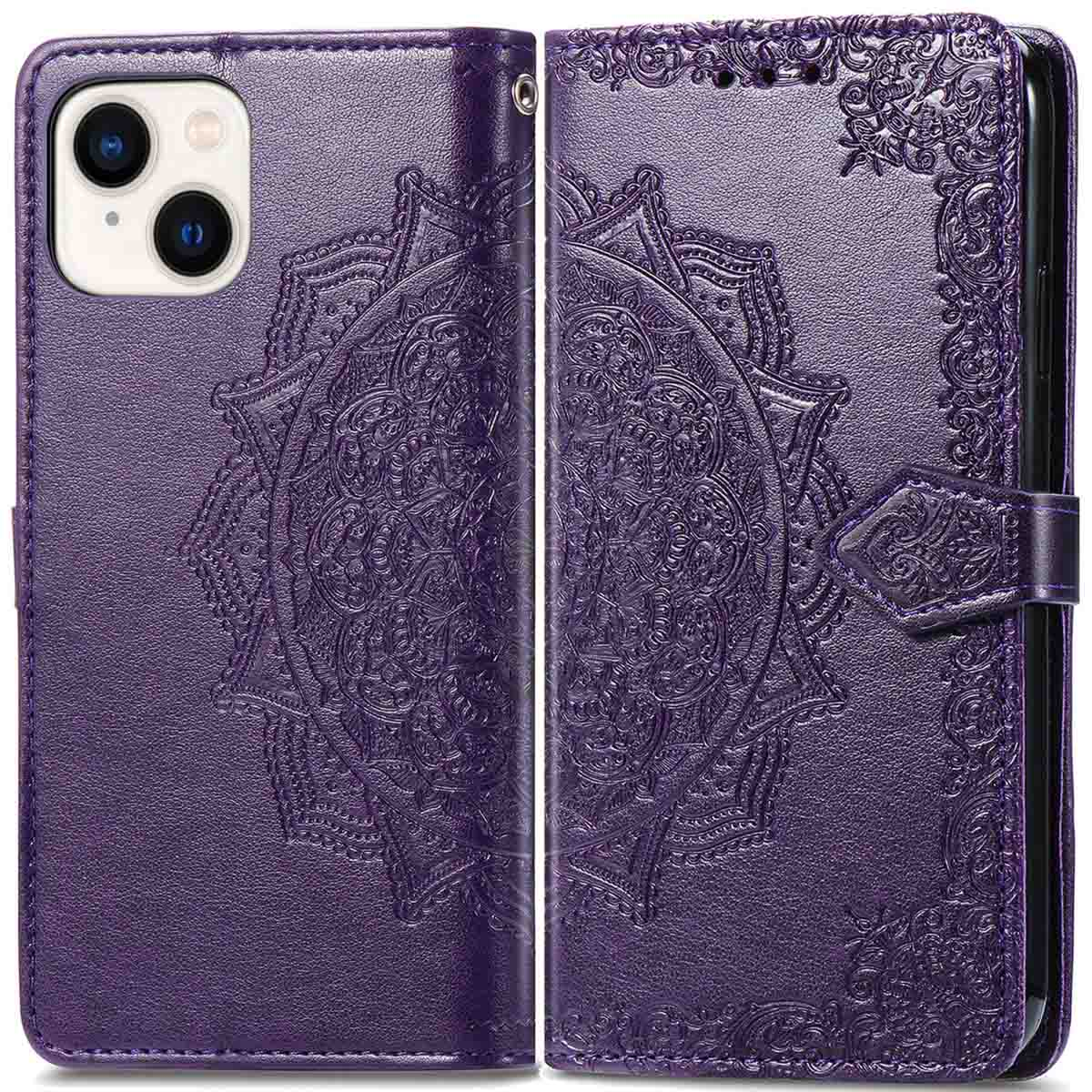 Paarse leren telefoonhoes met mandala-ontwerp. Open, gesloten met tabsluiting. Telefoon met zichtbare camera's.