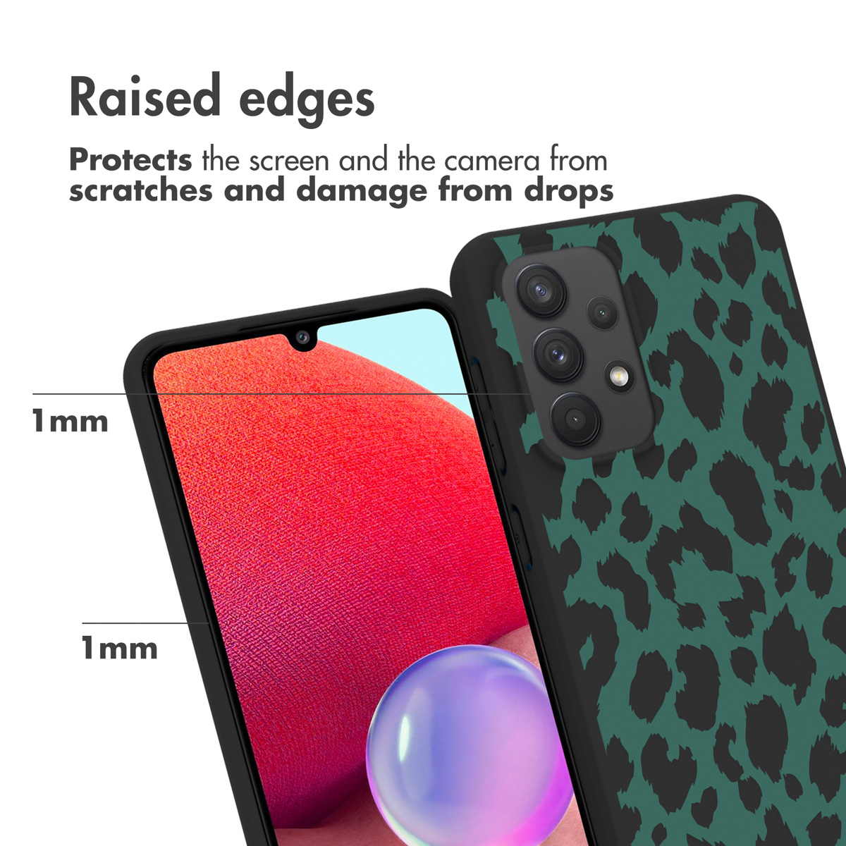 Coque de téléphone avec imprimé léopard, bords surélevés, boule violette dans l'écran.