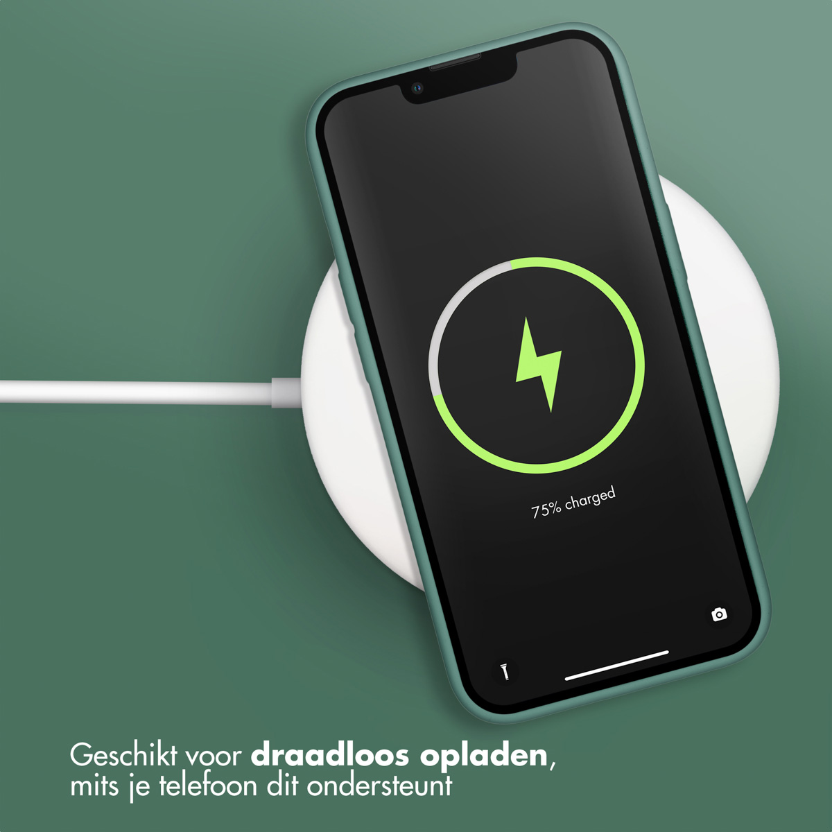 Le téléphone est sur un chargeur sans fil. L'écran affiche un éclair vert avec '75% chargé'. Fond vert.