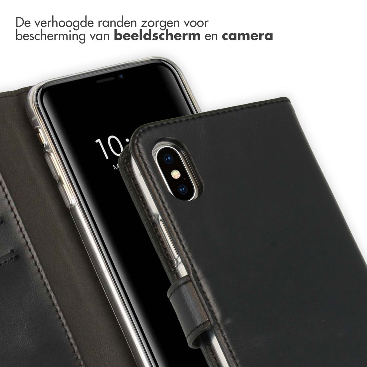 Telefono nero con custodia in pelle nera. Lo schermo mostra la data e l'ora.