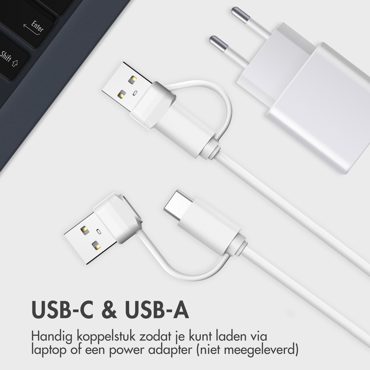 Câble de charge USB-C et USB-A blanc pour charger un ordinateur portable ou un adaptateur secteur.